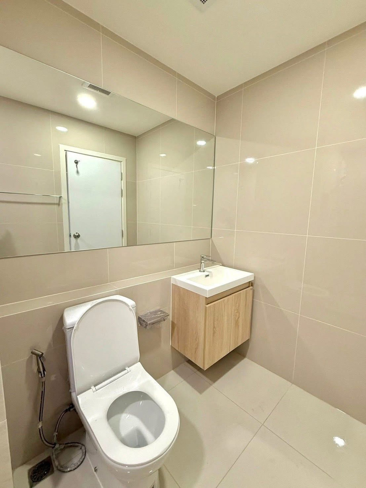 ให้เช่าคอนโดราษฎร์บูรณะ สุขสวัสดิ์ : 🔥 SRTS101 🔥 Line : @p2nproperty