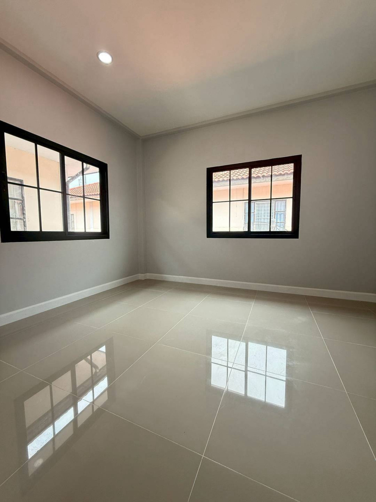 ขายบ้านนนทบุรี บางใหญ่ บางบัวทอง : ขายบ้าน บ้านพระปิ่น 3 หน้ากว้าง รีโนเวทใหม่ MRT-ตลาดบางใหญ่ บางแม่นาง บางใหญ่ นนทบุรี CX-147749