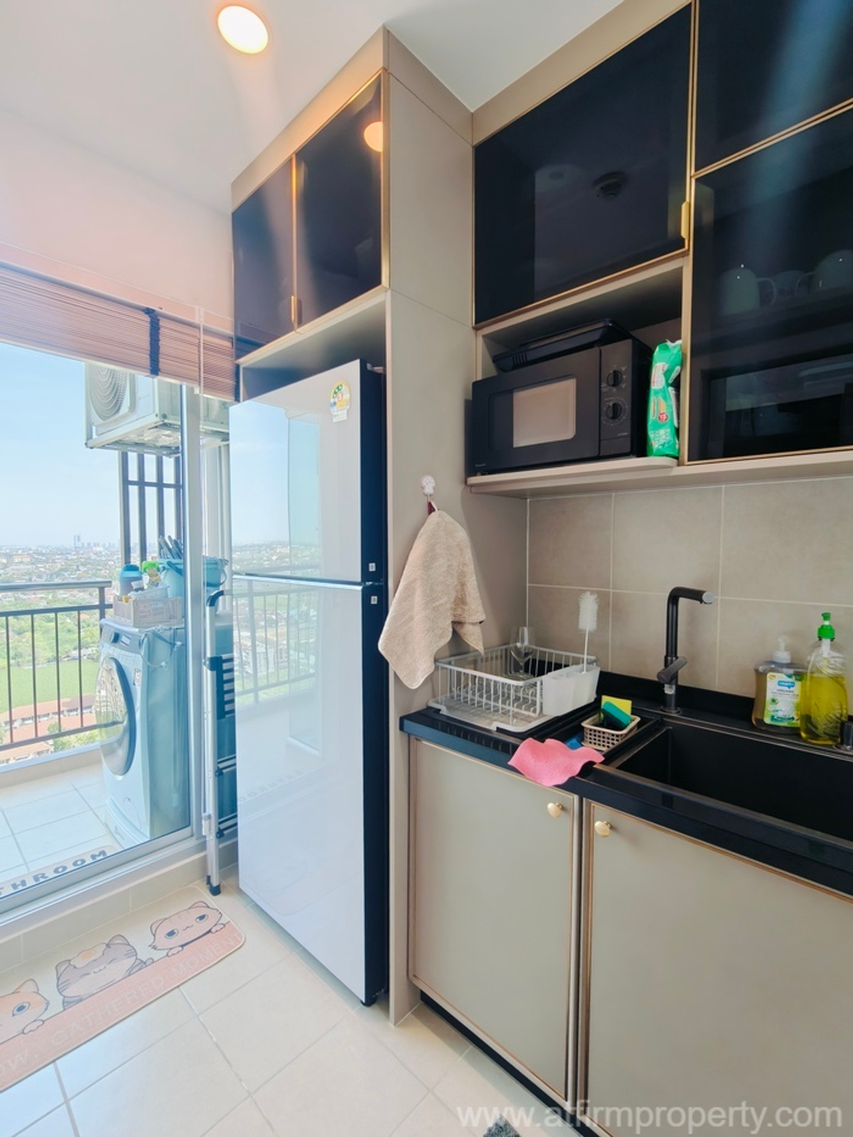 ขายคอนโดรัตนาธิเบศร์ สนามบินน้ำ พระนั่งเกล้า : 💖💖ขายห้องสวยพร้อมอยู่!! คอนโด ศุภาลัย เวอเรนด้า รัตนาธิเบศร์/ 2 ห้องนอน 2 ห้องน้ำ จอดรถได้ 2 คัน ขายเพียง 4.59 ล้านบาท!! บิ้วอินอย่างดี!!/ สนใจสอบถามได้นะคะ Line ID : atfirm2010 💖💖