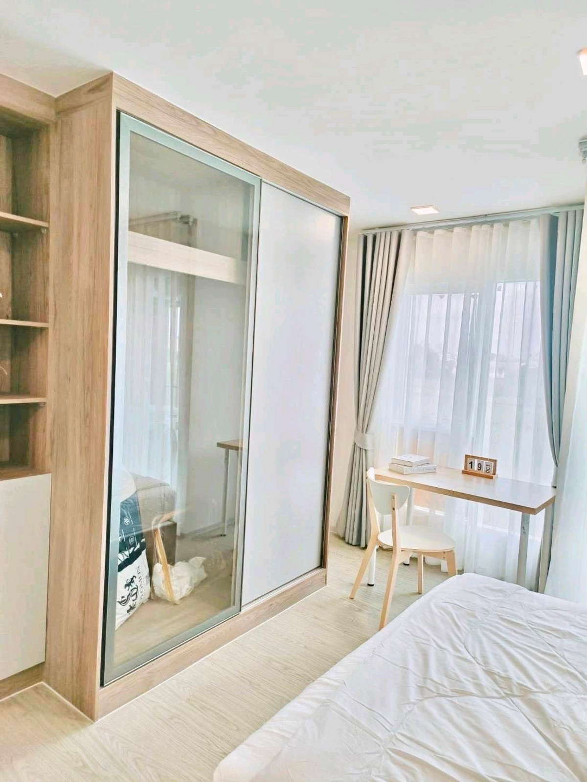 For RentCondoPathum Thani,Rangsit, Thammasat : 📍 Kave Town Island | Water park condo next to Bangkok University.