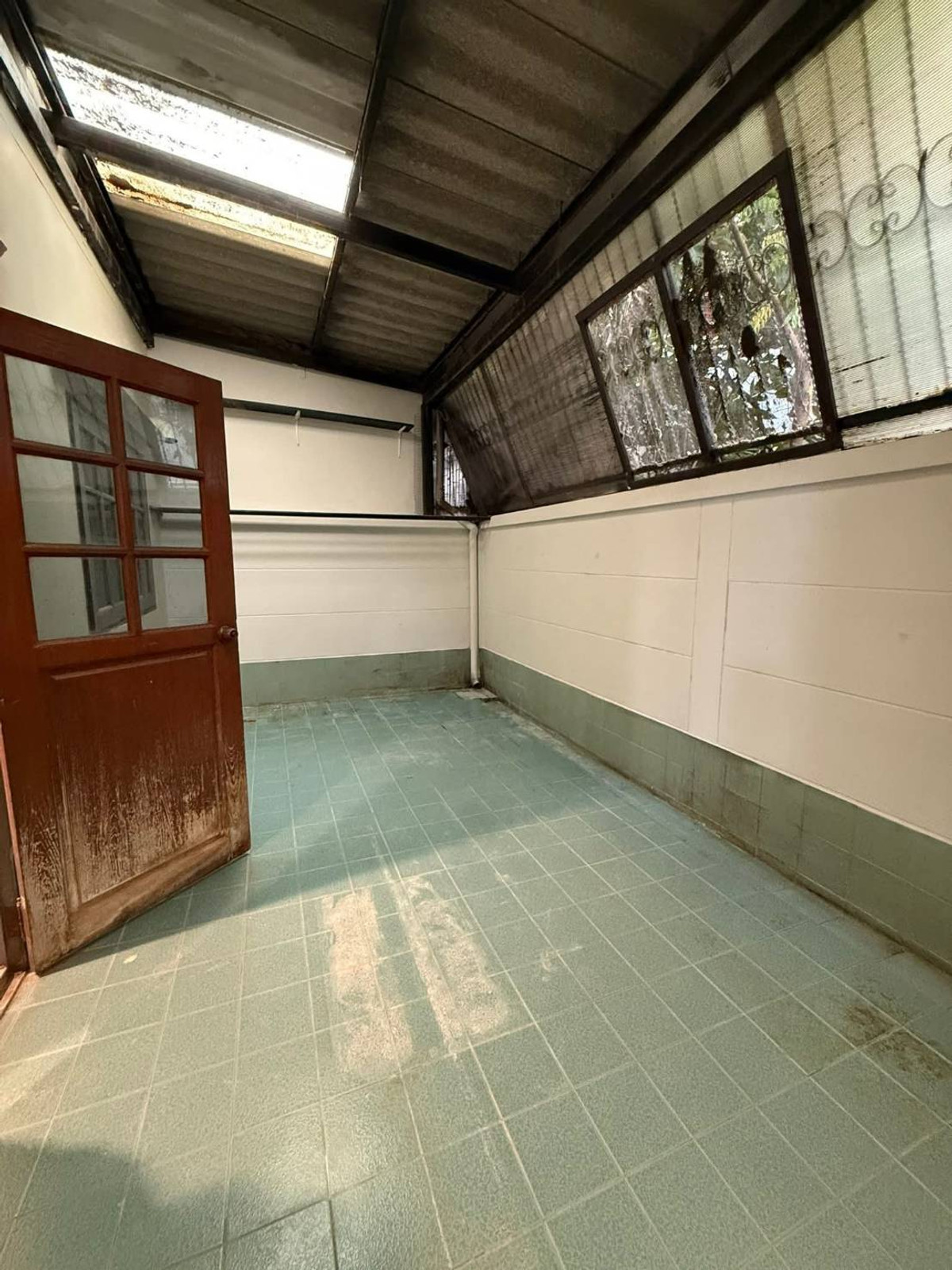 ขายทาวน์โฮมรามคำแหง หัวหมาก : ทาวน์เฮ้าส์ หมู่บ้านศรีวรา ทาวน์อินทาวน์ / 4 ห้องนอน (ขาย), Townhouse Srivara Town in Town / 4 Bedrooms (FOR SALE) JANE033