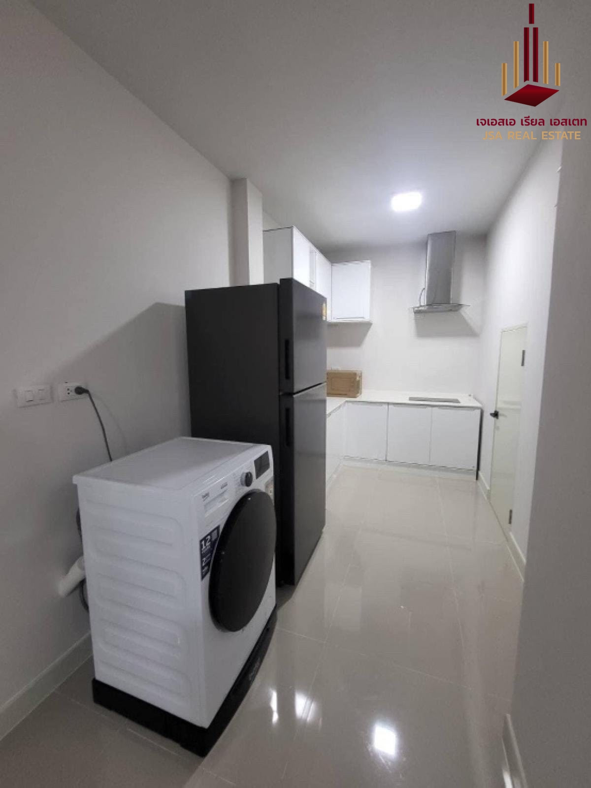 ให้เช่าทาวน์โฮมนวมินทร์ รามอินทรา : ✨ For Rent: Baan Klang Muang Ramintra 83 Station ✨  💰 Only 65,000 THB/month