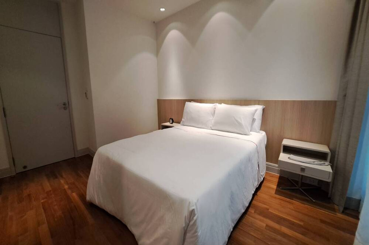 For RentCondoWitthayu, Chidlom, Langsuan, Ploenchit : 🔥 For Rent !!  modern style, Good location !! 🔥 Code C20260300004..........Royal Residence Park, 3 bedroom, 3 bathroom, furnished, ready to move in 📣📣