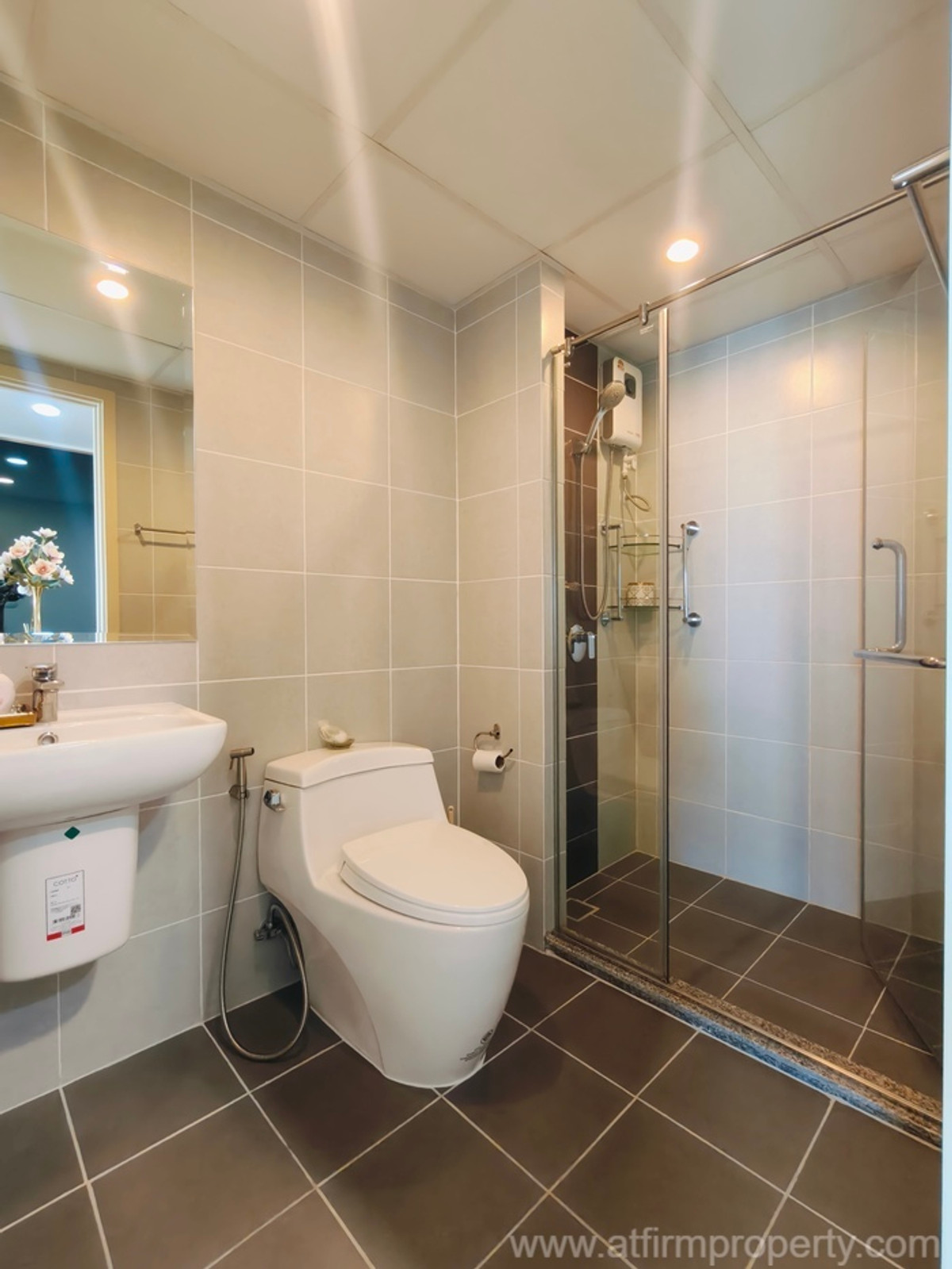 ขายคอนโดรัตนาธิเบศร์ สนามบินน้ำ พระนั่งเกล้า : 💖💖ขายห้องสวยพร้อมอยู่!! คอนโด ศุภาลัย เวอเรนด้า รัตนาธิเบศร์/ 2 ห้องนอน 2 ห้องน้ำ จอดรถได้ 2 คัน ขายเพียง 4.59 ล้านบาท!! บิ้วอินอย่างดี!!/ สนใจสอบถามได้นะคะ Line ID : atfirm2010 💖💖