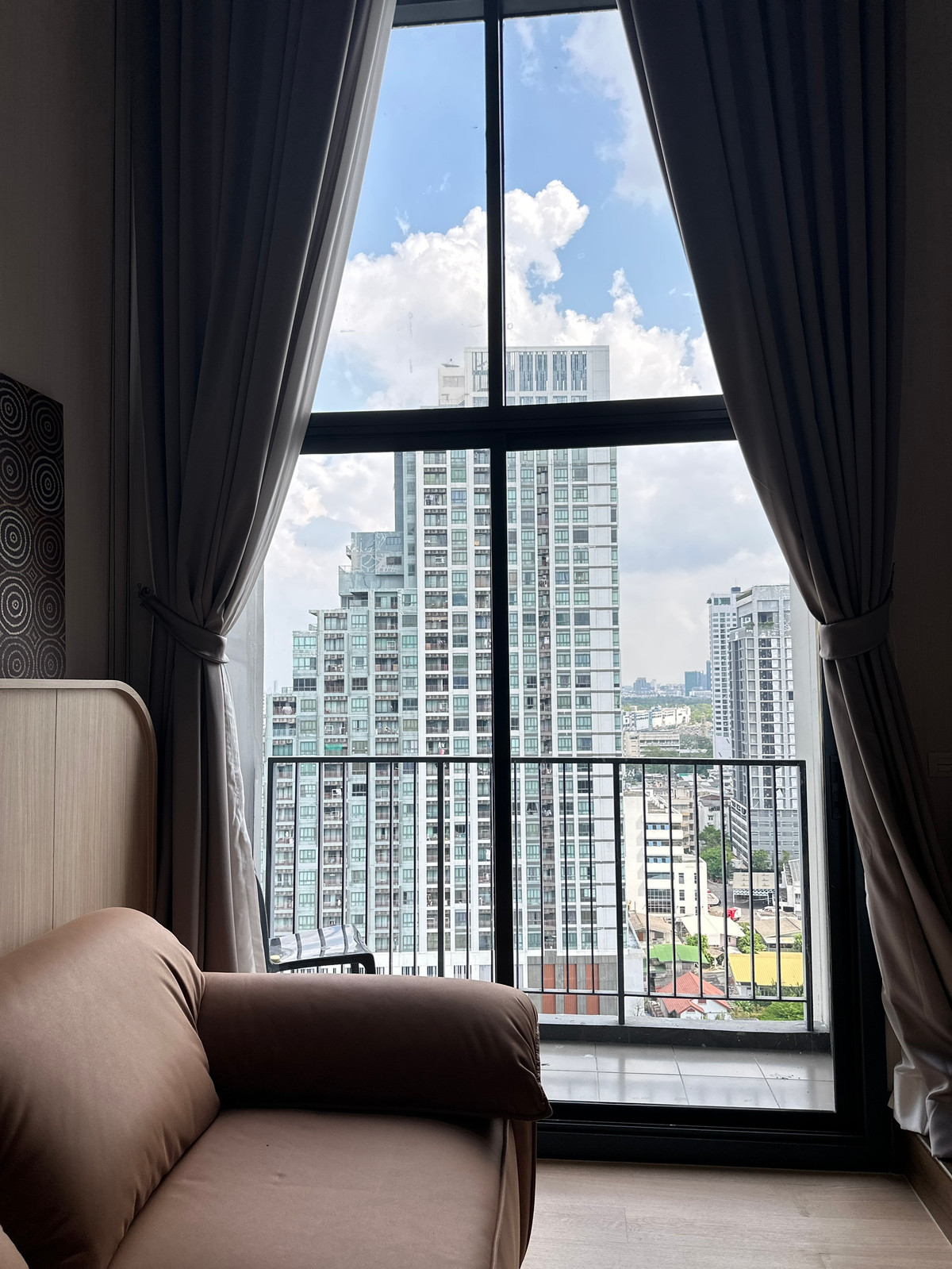 For SaleCondoSapankwai,Jatujak : 🔥 Hot New Sale🔥 New room Onyx Phaholyothin 1B1B 43.42 sqm. Duplex Just 5.2MB Call Ms.Angel(Aumi) 0658209572