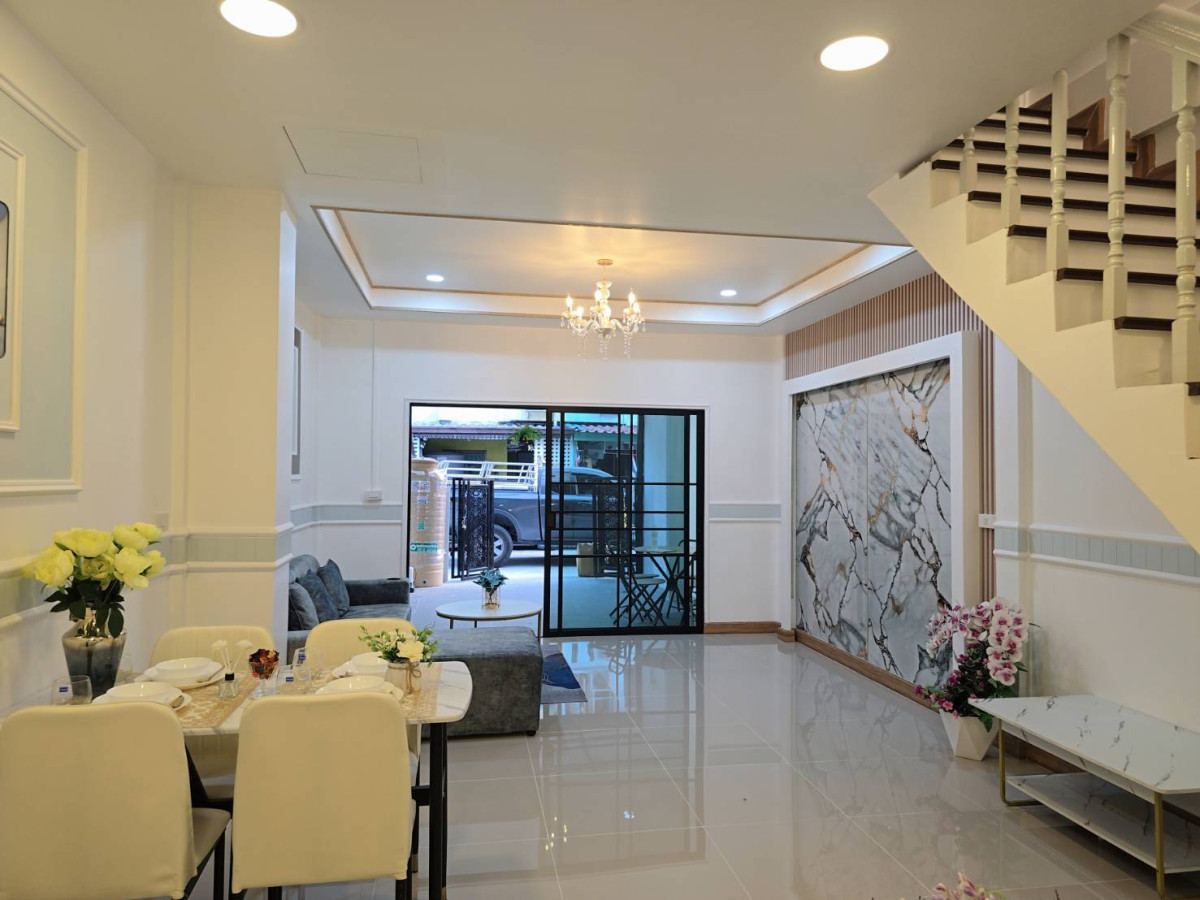 For SaleTownhomePathum Thani,Rangsit, Thammasat : For Sale Townhouse/Townhome , Baan Fah Rangsit, Khlong 4 , Bueng Yitho , Thanyaburi , Pathum Thani , CX-147677