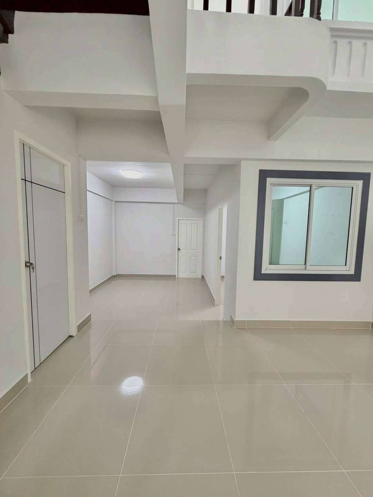 ขายทาวน์โฮมนนทบุรี บางใหญ่ บางบัวทอง : ขายทาวน์เฮ้าส์/ทาวน์โฮม บัวทองธานี หน้ากว้าง รีโนเวทใหม่ บางบัวทอง บางบัวทอง นนทบุรี CX-146820