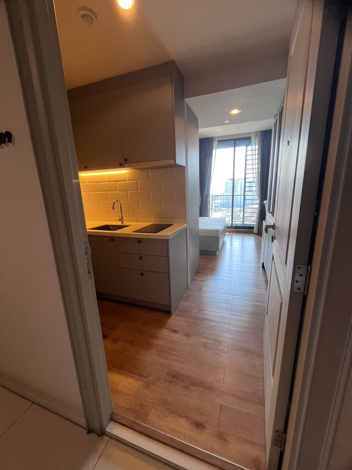 For SaleCondoSapankwai,Jatujak : 🔥 Best Deal🔥The Editor 1B1B 28 sqm. 3.5MB Call Ms.Angel(Aumi) 0658209572