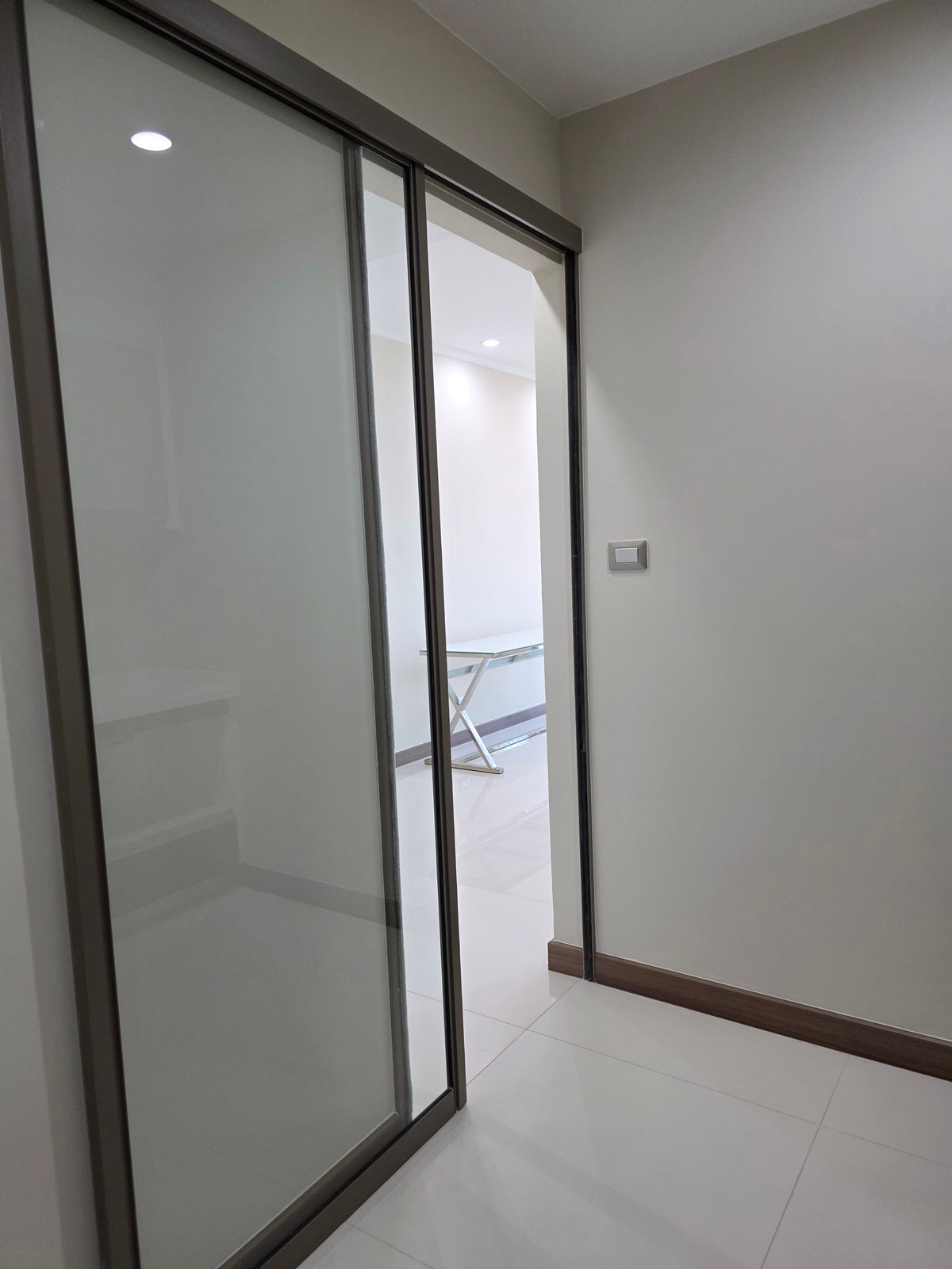 ให้เช่าคอนโดสุขุมวิท อโศก ทองหล่อ : 🔥ให้เช่าด่วน🔥ศุภาลัย โอเรียนทัล สุขุมวิท 39 ห้องกว้างมาก เฟอร์นิเจอร์ครบพร้อมเข้าอยู่ ใกล้ BTS พร้อมพงษ์