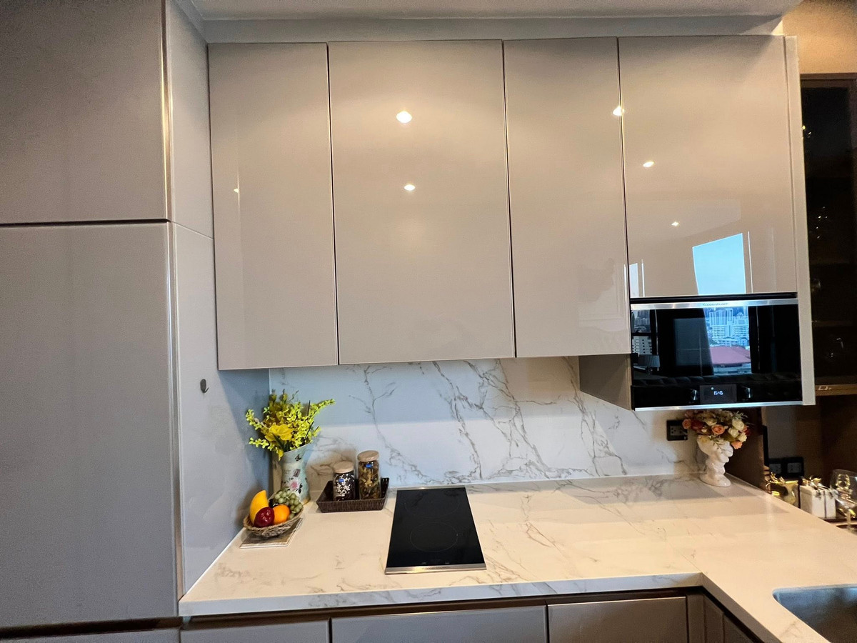 ให้เช่าคอนโดพระราม 9 เพชรบุรีตัดใหม่ RCA : ปล่อยเช่า ดิ แอส แอท สิงห์ คอมเพล็กซ์ แต่งเฟอร์ครบ พร้อมเข้าอยู่!