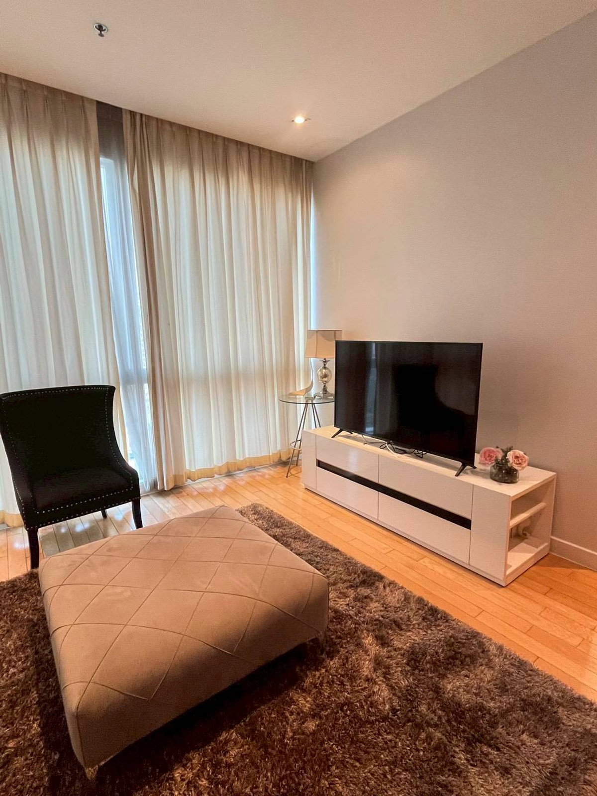 For RentCondoSukhumvit, Asoke, Thonglor : LTH14647 – Condo for Rent | Millennium Residence | 90 sqm | 2 Beds 2 Baths | Near BTS Asoke | 60K/Month | Condo for rent Millennium Residence