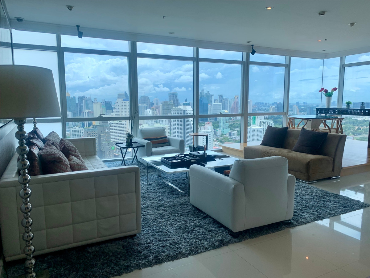 ให้เช่าคอนโดวิทยุ ชิดลม หลังสวน : Athenee Residence: 4bed 4.5bath + maid  295sqm. 170,000/mth. Am: 0656199198