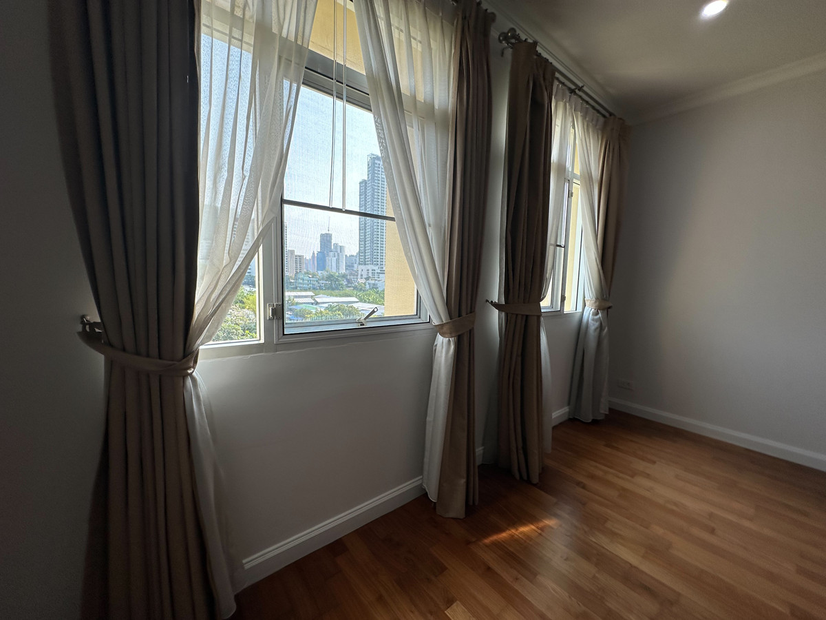 For RentCondoSukhumvit, Asoke, Thonglor : For rent: The Cadogan Private Residence, wide space, very good price, in the heart of the city, convenient to travel.