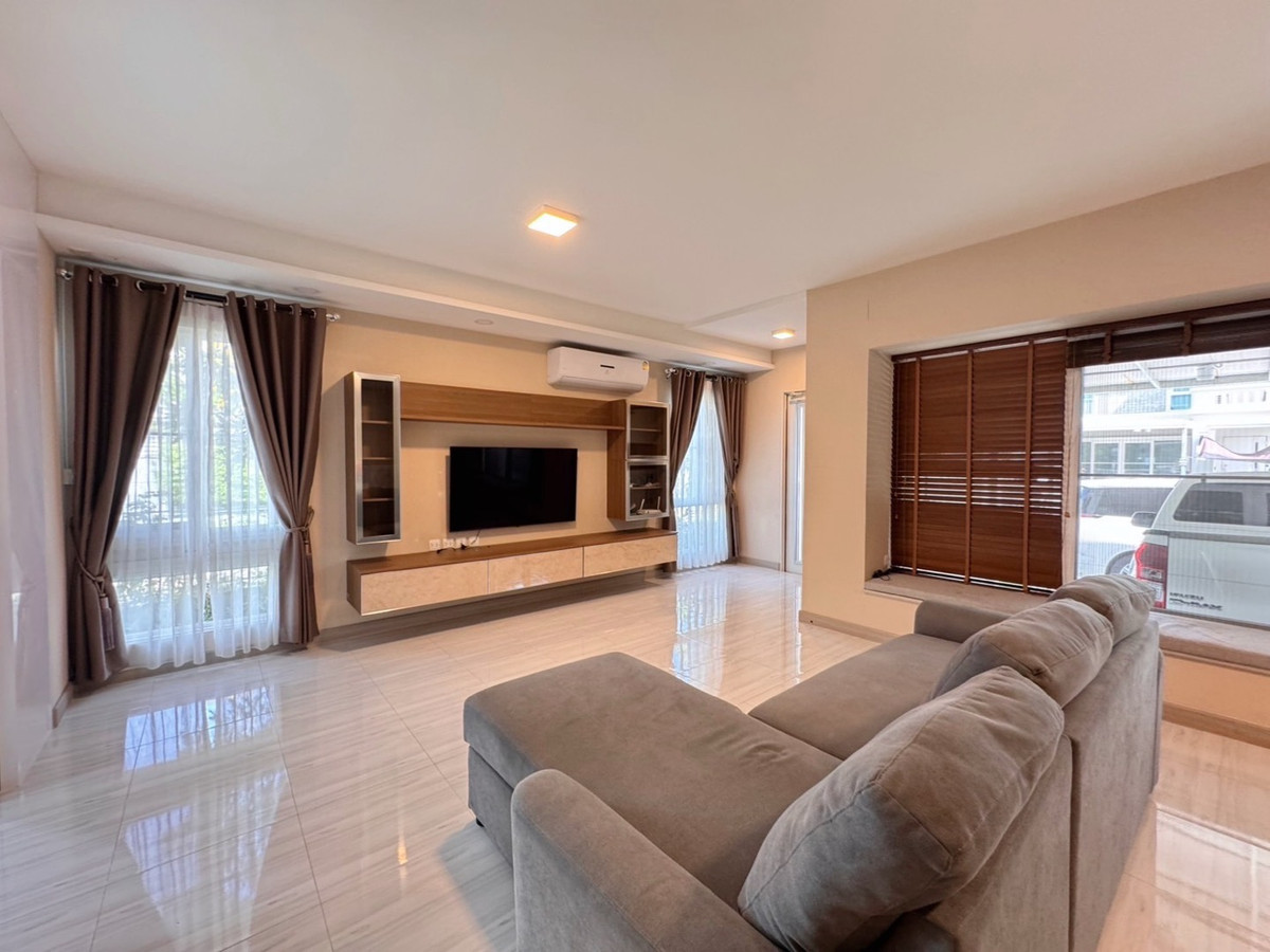 ให้เช่าบางนา แบริ่ง ลาซาล : 💥ForRent💥Anya Bangna-Ramkhamhang 2 🏡 Near Mega Bangna‼️Private Garden 🌳 Fully furnished 🌟Ready to move in 🌟