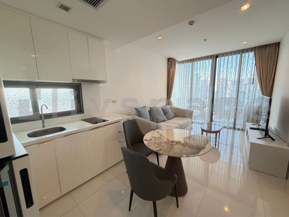 ให้เช่าคอนโดสาทร นราธิวาส : ▚ LH132ツ ให้เช่า: Nara 9 1BR 43ตรม. 22K🏙️✨ ห้องรีโนเวทใหม่ สวยฟอร์ครบ พร้อมอยู่ การันตีราคาดีที่สุดในโครงการ!