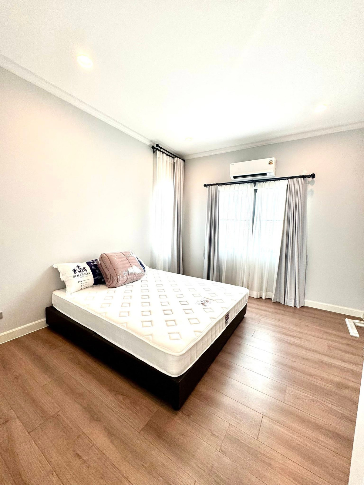 ให้เช่าบ้านลาดกระบัง สุวรรณภูมิ : 🔥For Rent!! ready to move-in 4b5b 100k - Setthasiri Bangna-Suvarnabhumi 📞Call 090 919 9898