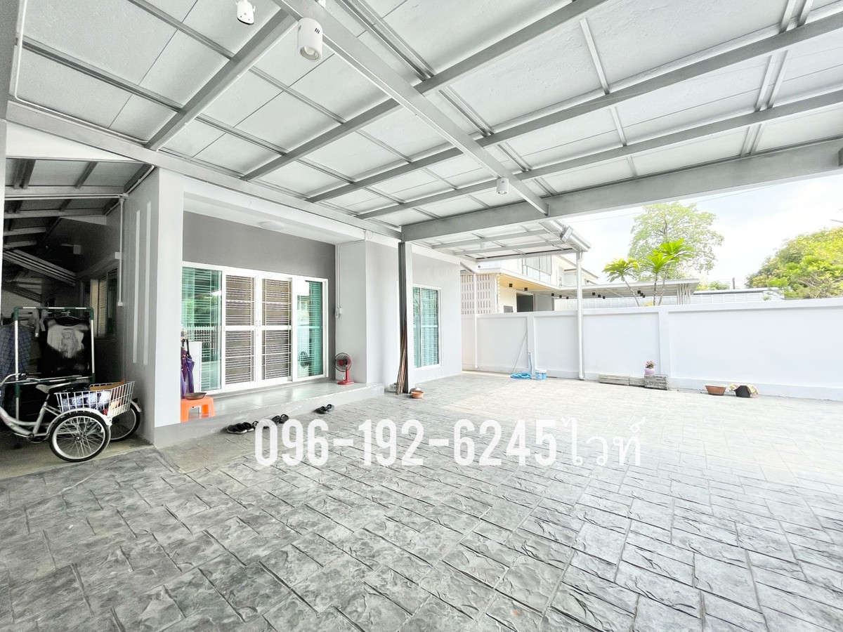 ขายบ้านเกษตร นวมินทร์ ลาดปลาเค้า : ขายบ้าน นวมินทร์ 24 บ้านเดี่ยวนวมินทร์ จอดรถ 5 คัน แถมโซล่าเซลล์ ประหยัดค่าไฟ