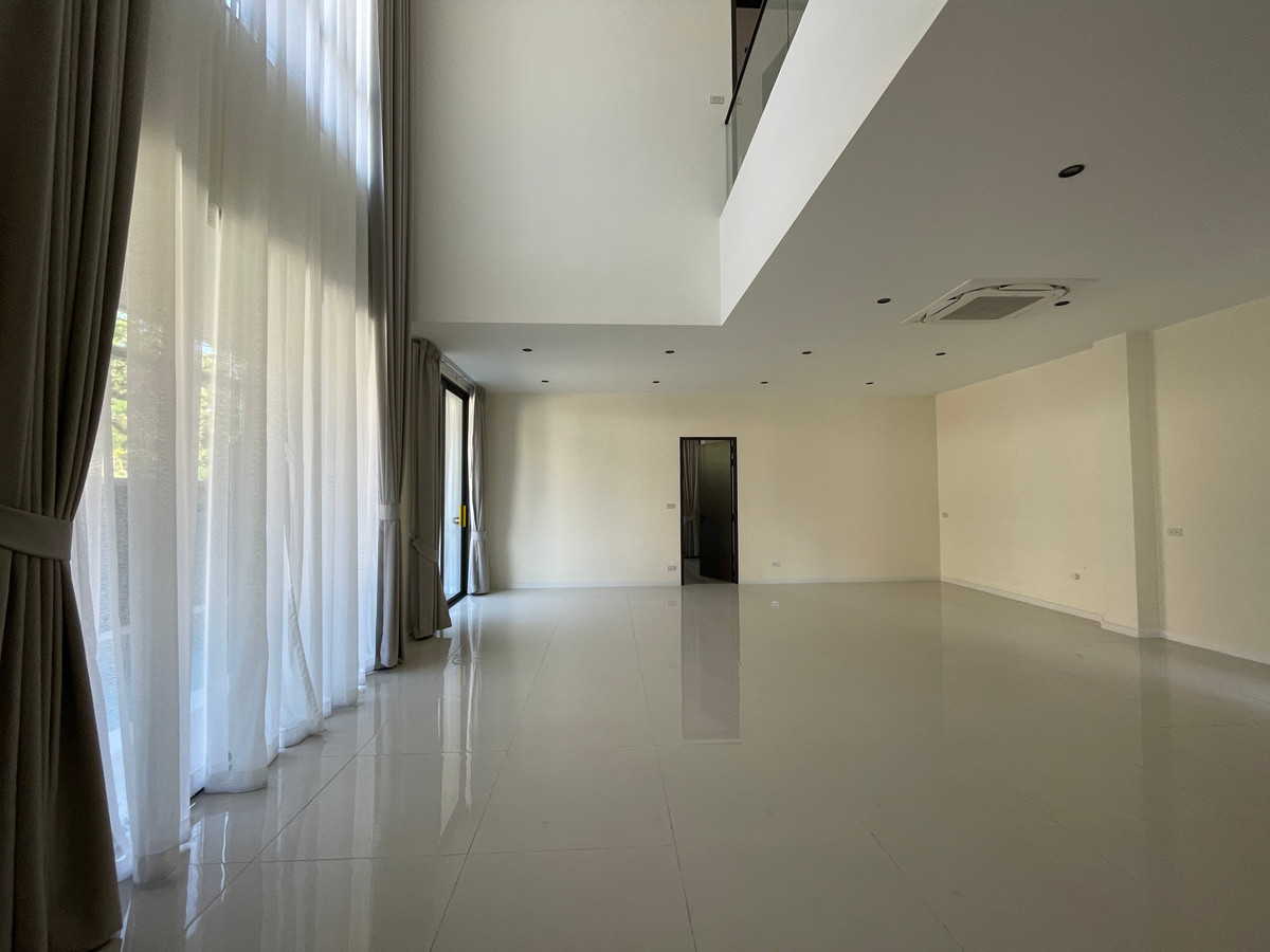 For SaleHouseChokchai 4, Ladprao 71, Ladprao 48, : Super Luxury THIRRA Ladprao detached house for sale – highest level of privacy On a potential location near MRT Phawana