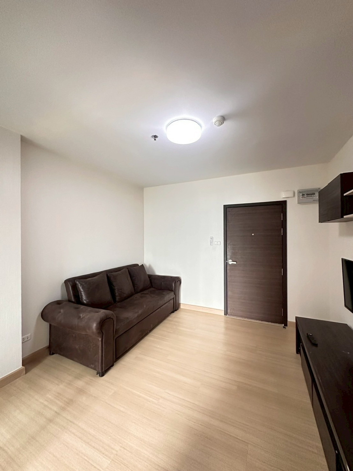 ขายคอนโดพระราม 9 เพชรบุรีตัดใหม่ RCA : ขายคอนโดศุภาลัยเวอร์เรนด้าพระรามเก้า ย่านใจกลางเมือง 