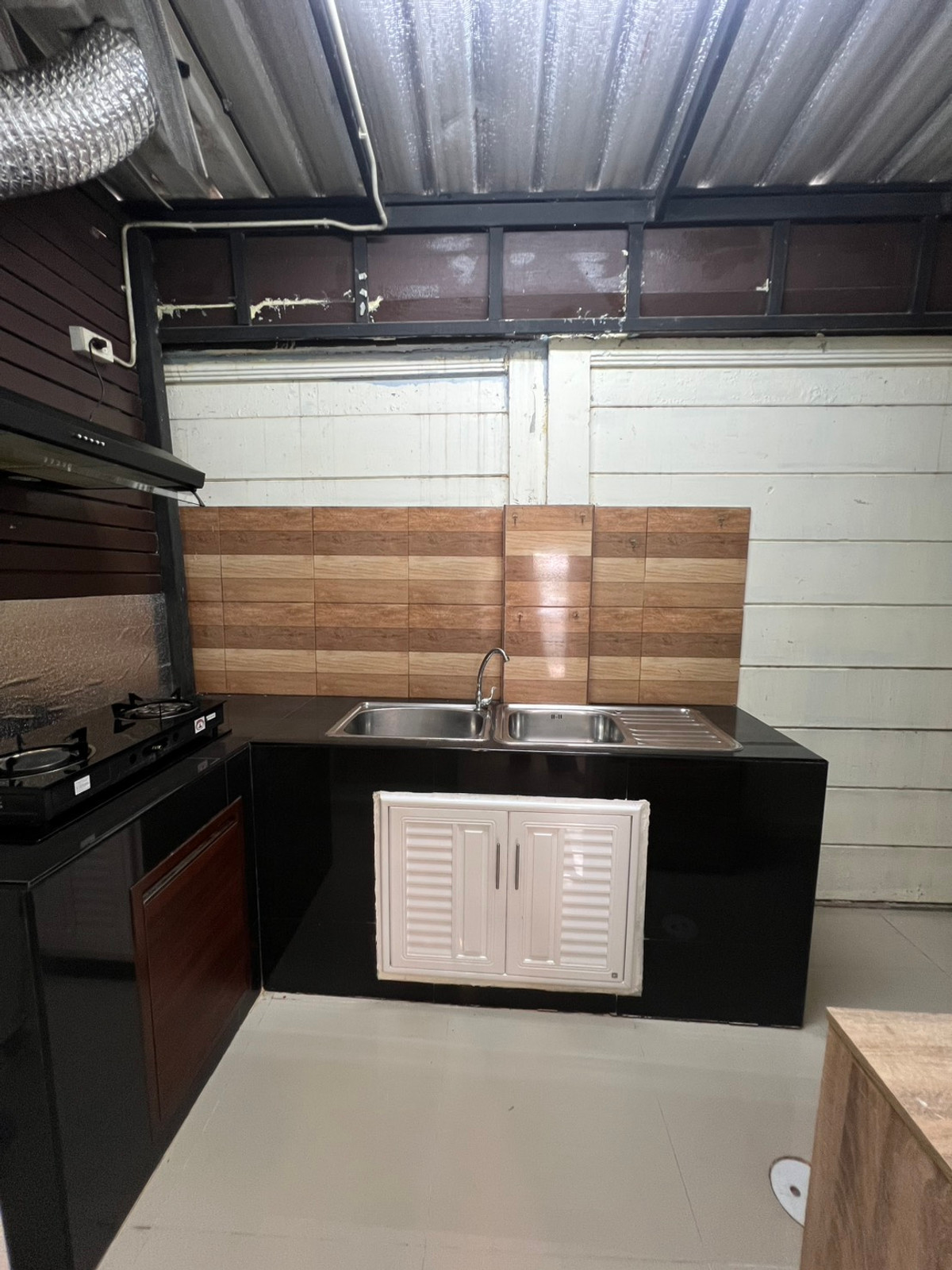 For RentTownhomePattanakan, Srinakarin : P-2967 For rent!  Townhome Willetlight Pattanakarn 38 ready to move in.