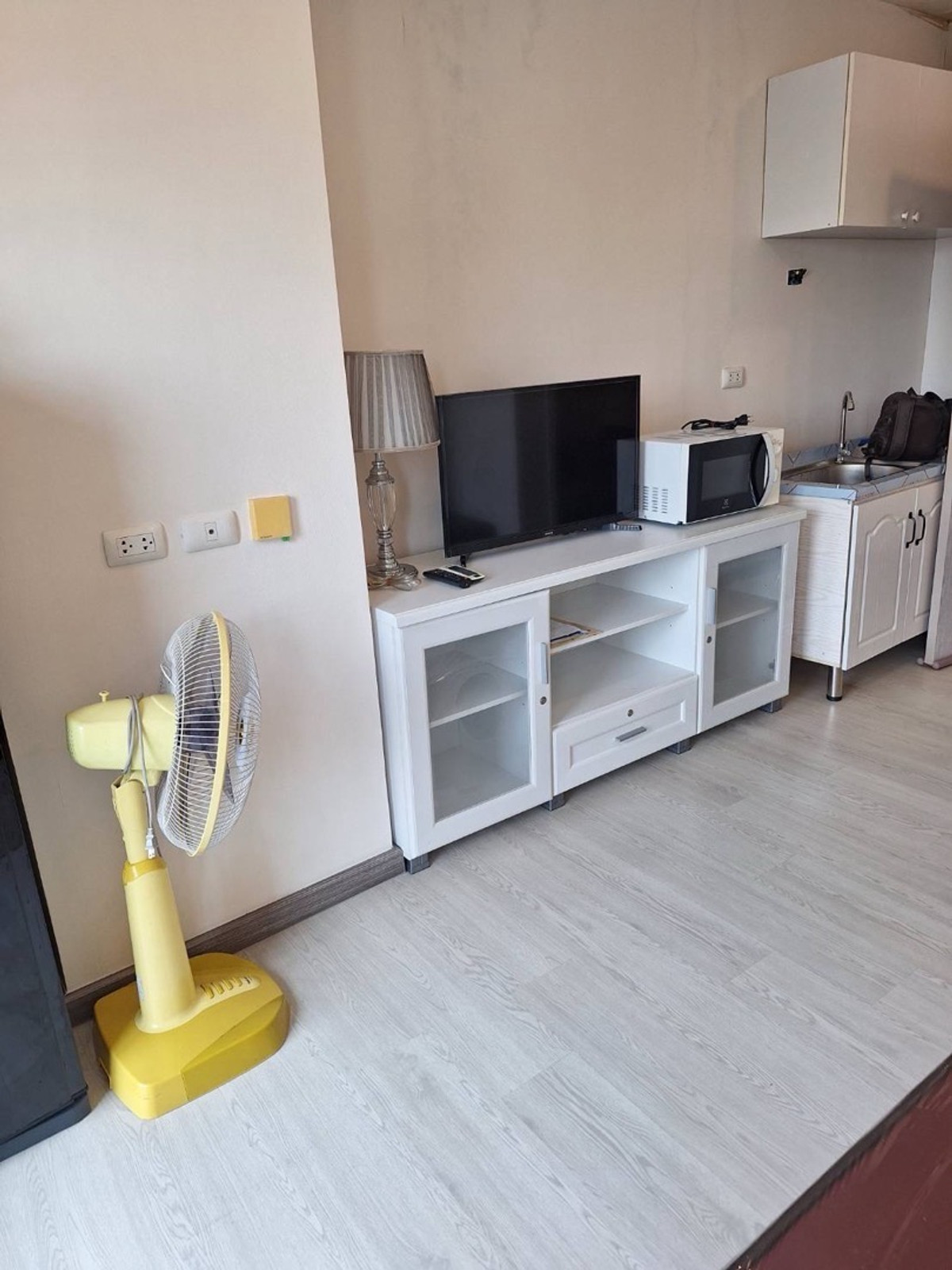 ให้เช่าคอนโดอ่อนนุช อุดมสุข : 🔥เช่าถูก ห้องสวย พร้อมอยู่ 