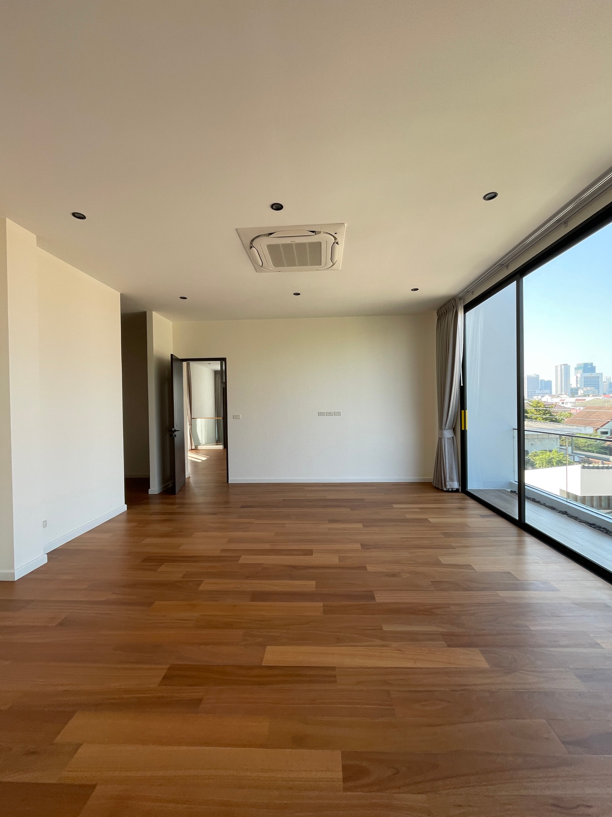 For SaleHouseChokchai 4, Ladprao 71, Ladprao 48, : Super Luxury THIRRA Ladprao detached house for sale – highest level of privacy On a potential location near MRT Phawana