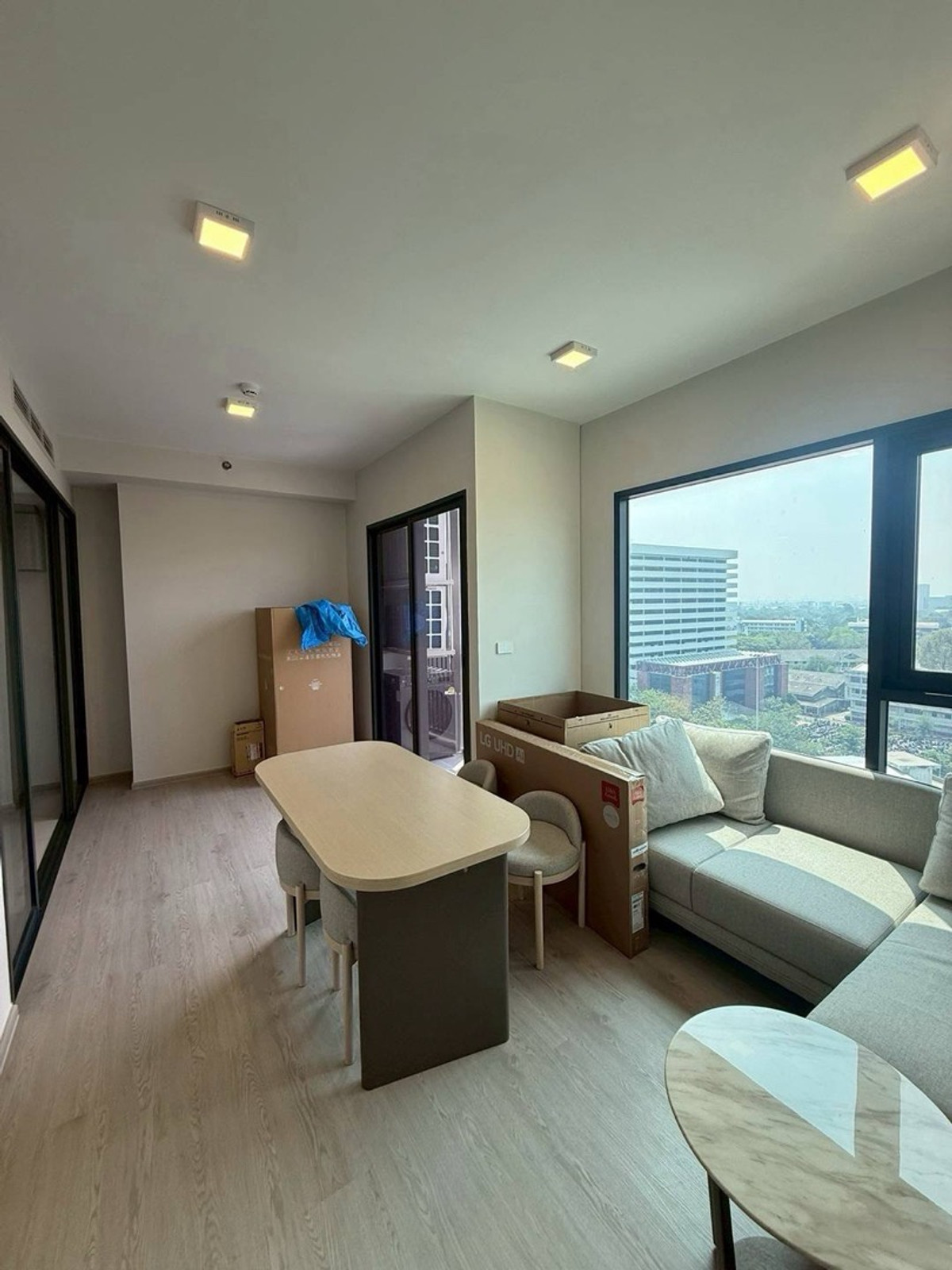 For RentCondoKasetsart, Ratchayothin : 🏙️ For rent COBE Kaset–Sripatum 
Near BTS Bang Bua | 2 bedrooms, 47 sq m, 25,000 baht/month