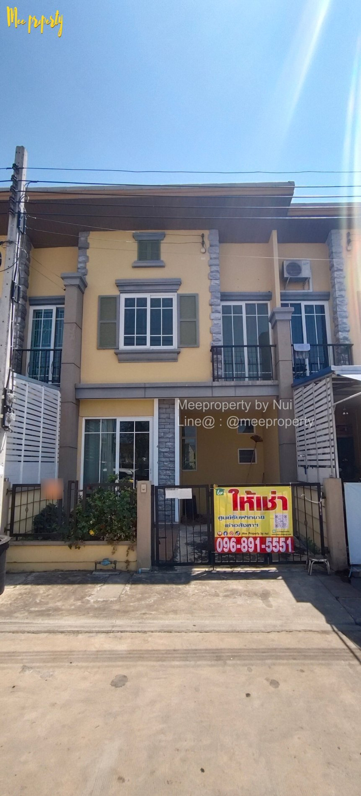 For RentTownhomeRathburana, Suksawat : #For rent / #Townhome 2 floors! Golden Town Village 3 (Suksawat-Phutthabucha), dont miss it! Quality townhome, area: 16.7 sq m., usable area: 96 sq m. ME-249