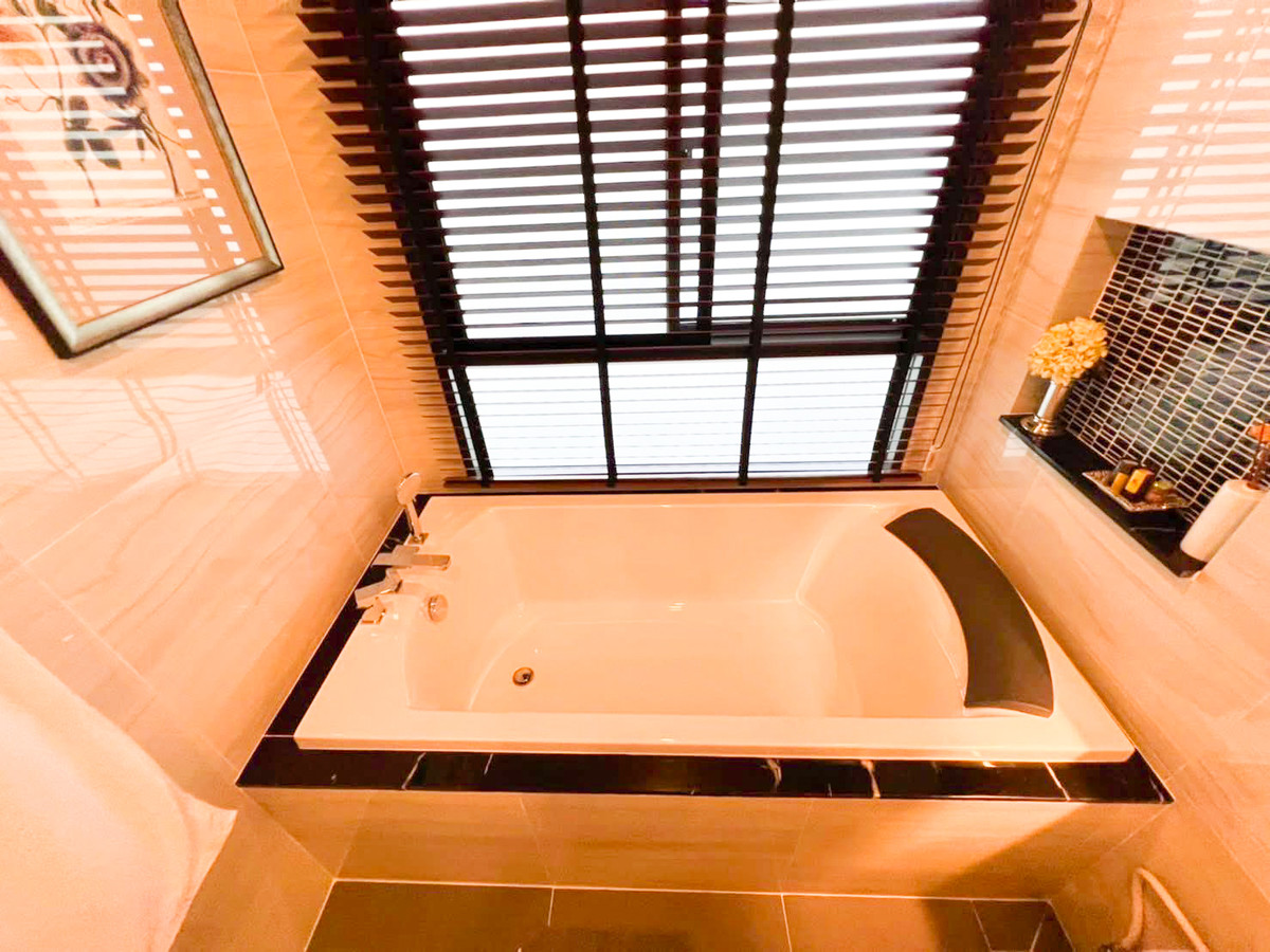 ให้เช่าบ้านพัฒนาการ ศรีนครินทร์ : บุราสิริ พัฒนาการ / 4 ห้องนอน (เช่า), Burasiri Pattanakarn / 4 Bedrooms (FOR RENT) FONT056