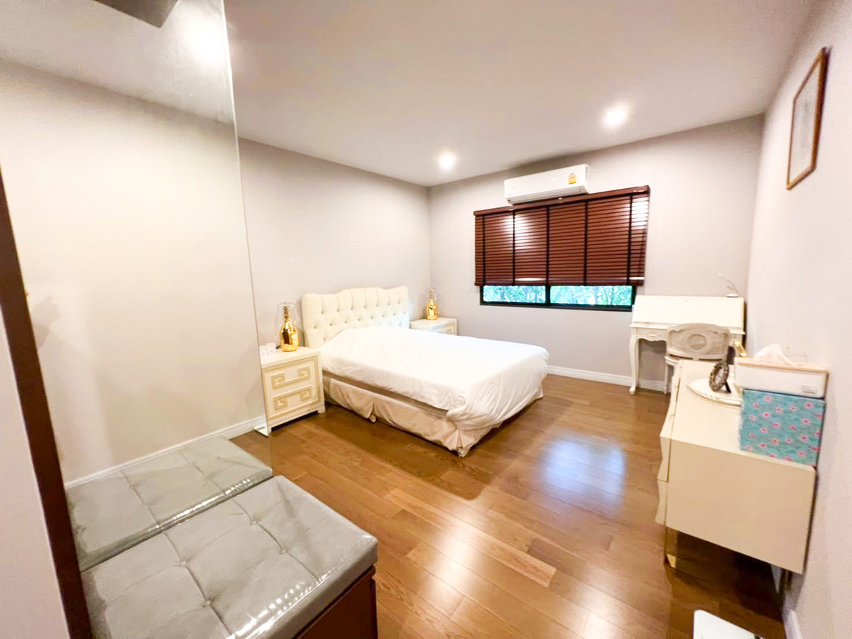 ขายบ้านพัฒนาการ ศรีนครินทร์ : บุราสิริ พัฒนาการ / 4 ห้องนอน (ขาย), Burasiri Pattanakarn / 4 Bedrooms (FOR SALE) FONT056