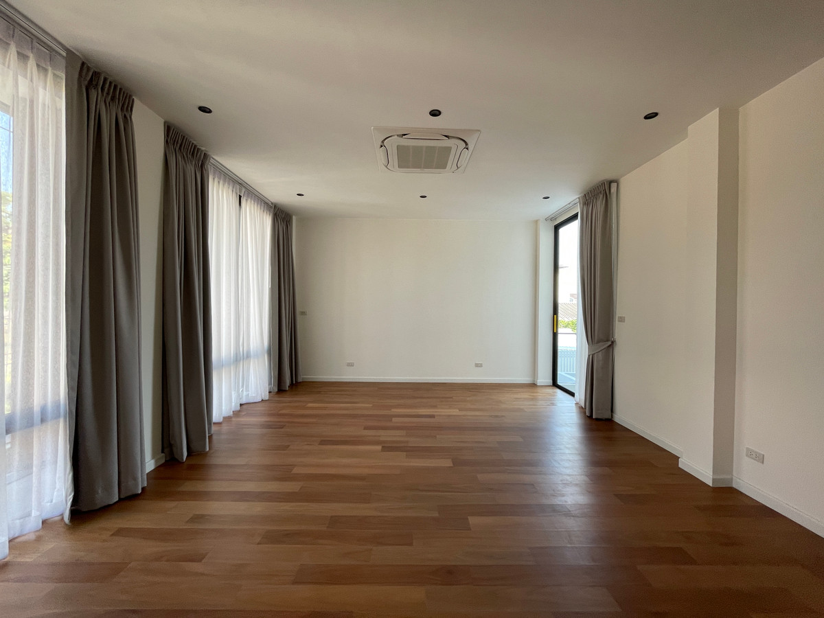 For SaleHouseChokchai 4, Ladprao 71, Ladprao 48, : Super Luxury THIRRA Ladprao detached house for sale – highest level of privacy On a potential location near MRT Phawana