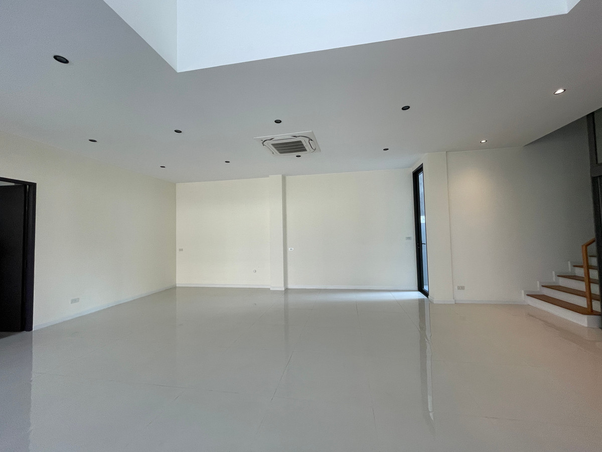 For SaleHouseChokchai 4, Ladprao 71, Ladprao 48, : Super Luxury THIRRA Ladprao detached house for sale – highest level of privacy On a potential location near MRT Phawana