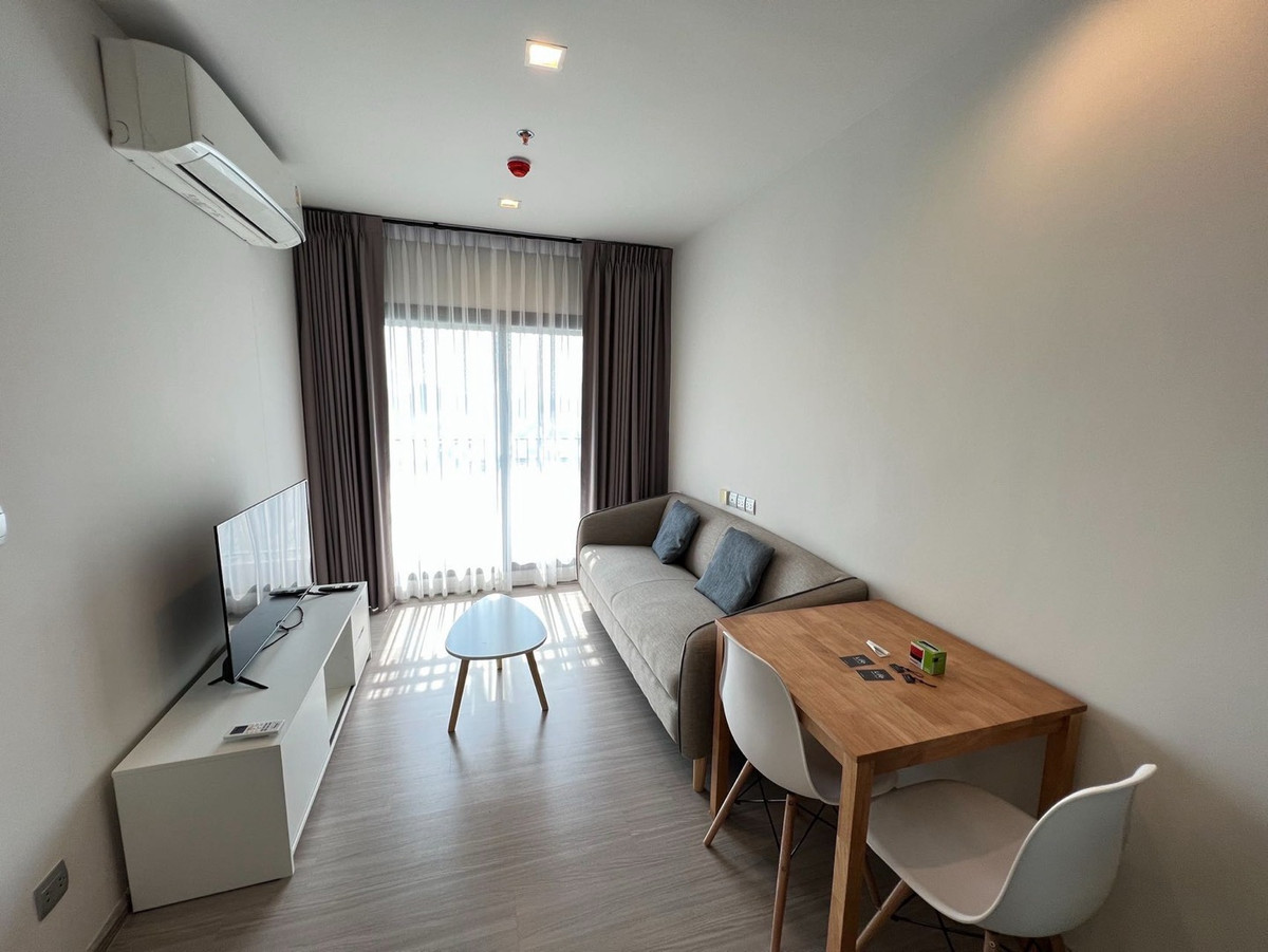 For RentCondoRama9, Petchburi, RCA : Life Asoke Hype ไลฟ์ อโศก ไฮป์🏠 @Central Rama 9 and MRT Rama 9🏙 
 1Bedroom 1 Bathroom 🌟 