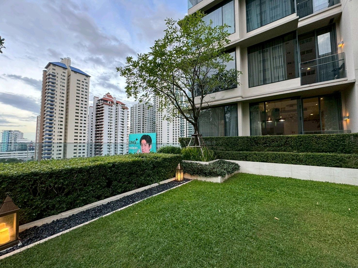 ให้เช่าคอนโดสุขุมวิท อโศก ทองหล่อ : 📌For RENT เช่า | The Esse Asoke - 1BR (52 sqm) Garden Unit 42,000 THB/month