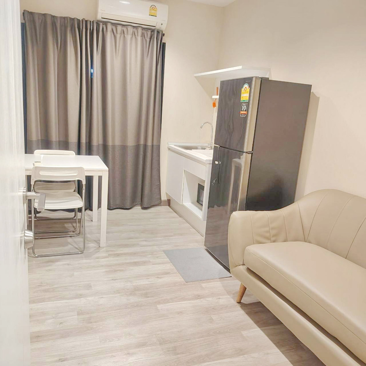 For RentCondoNonthaburi, Bang Yai, Bangbuathong : For rent: Plum Condo Central Station Phase 2 King Size Bed (6 ft)