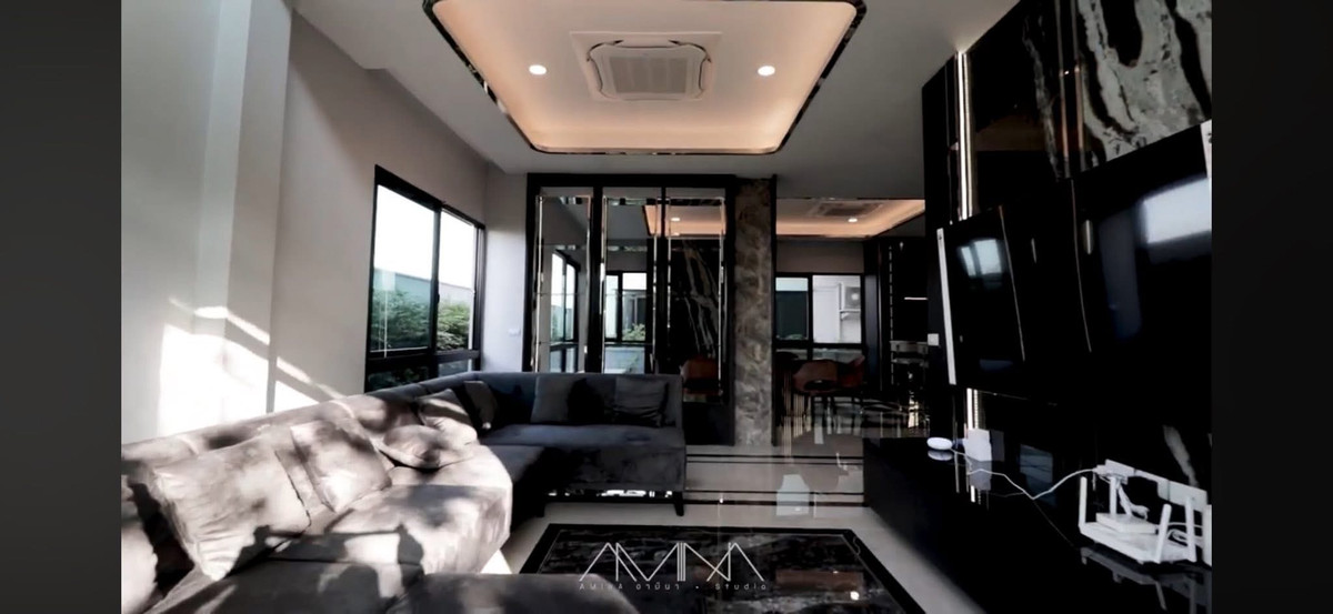 ให้เช่าบ้านพัฒนาการ ศรีนครินทร์ : 🏠luxury The city พระราม9-กรุงเทพกรีฑา บ้านหัวมุม