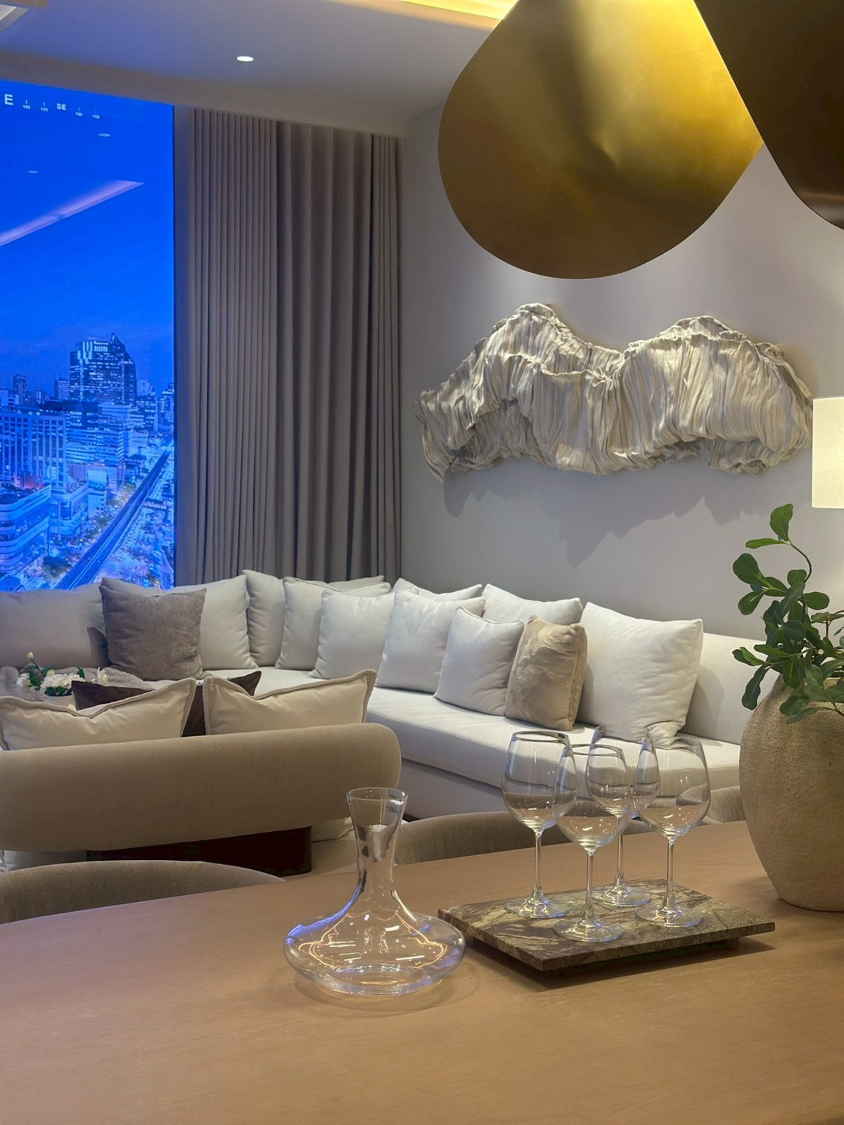 For SaleCondoSukhumvit, Asoke, Thonglor : LTH14499 – High-End Residence Near BTS Asok | STILL Sukhumvit 20 | Condo for Sale | 123 sqm | 2 Beds 2 Baths | 43.4 MB | Condo for sale Still Sukhumvit 20