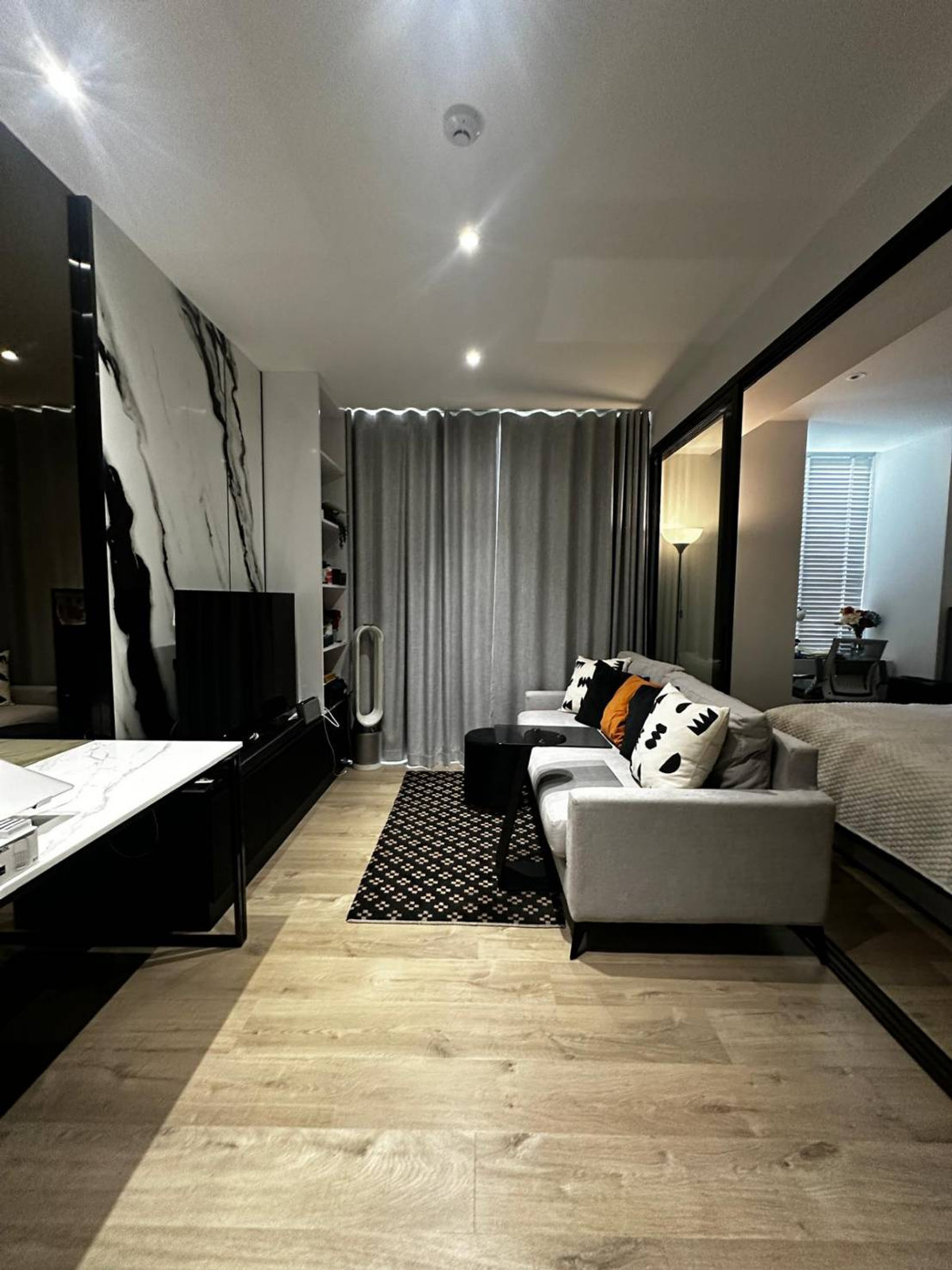 For RentCondoSukhumvit, Asoke, Thonglor : Cozy Style 🪵 Fynn Asoke 1bed 34.5 Sqm Fullyfurnish+bathtub 30,000-