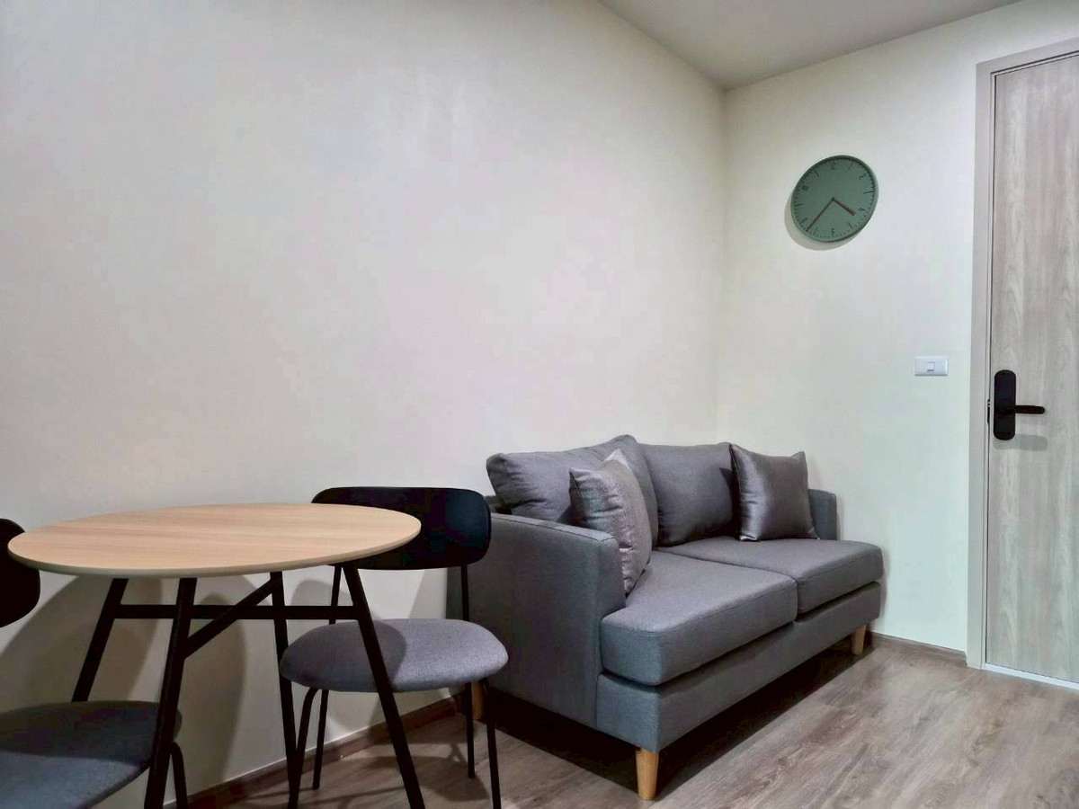 ให้เช่าคอนโดพระราม 9 เพชรบุรีตัดใหม่ RCA : ห้องนี้ทำเลดีมาก ใกล้ MRT พระราม 9 เดินได้แค่ประมาณ 500 เมตร  ให้เช่า Nue District R9 ชั้น 31 วิวดี ทิศตะวันออก ไม่ร้อน วิวเมือง