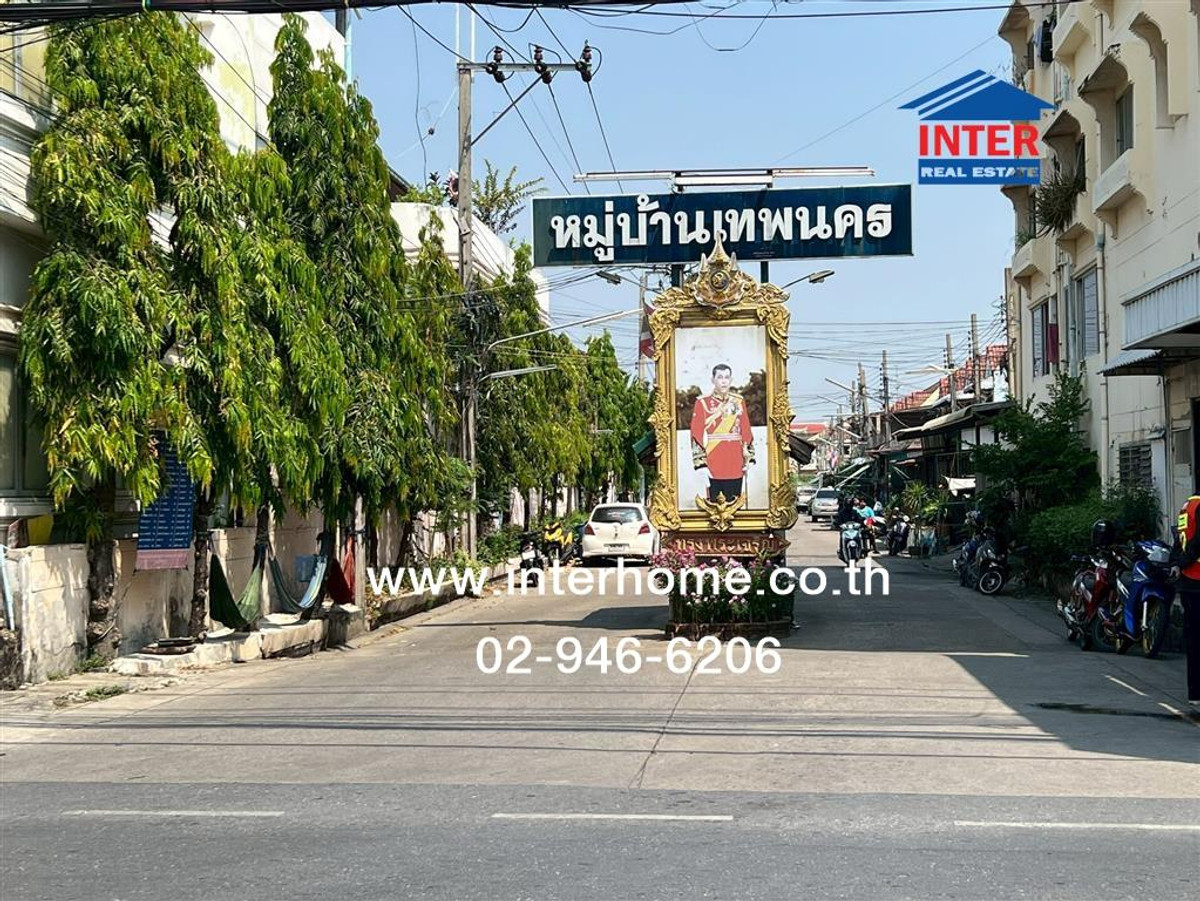 For SaleTownhomeRama5, Ratchapruek, Bangkruai : Townhouse, 2 floors, 23 sq m, Thep Nakhon Village, Soi Suan Phak 32, Ratchaphruek Road, Athariyaprasit Road, Bang Kruai, Nonthaburi.