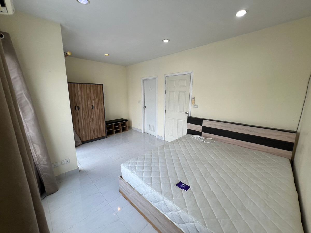 For RentTownhomePattanakan, Srinakarin : P-2967 For rent!  Townhome Willetlight Pattanakarn 38 ready to move in.