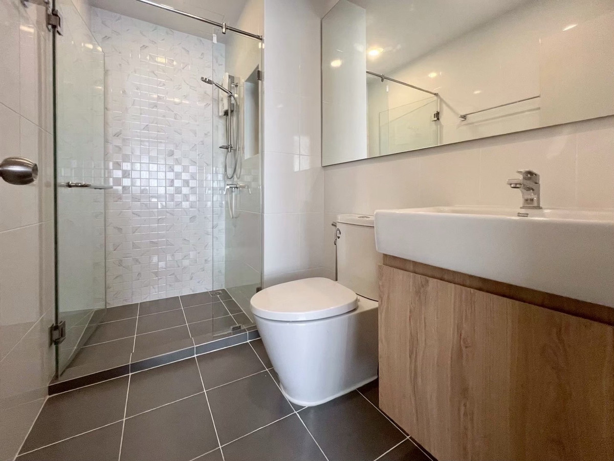 ให้เช่าคอนโดปิ่นเกล้า จรัญสนิทวงศ์ : ปล่อยเช่า Chewathai Pinklao ใกล้ MRT บางยี่ขัน | 1 ห้องนอน เฟอร์ครบ พร้อมเข้าอยู่ 16,000