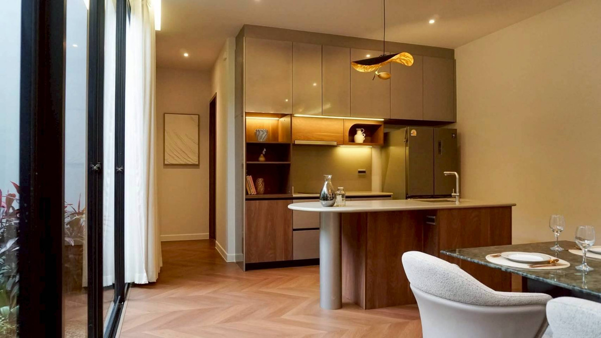 ให้เช่าบ้านพัฒนาการ ศรีนครินทร์ : ให้เช่า BuGaan กรุงเทพกรีฑา บ้านเดี่ยว 3 ชั้น พร้อมลิฟต์ส่วนตัว Please call: 082-894-4624