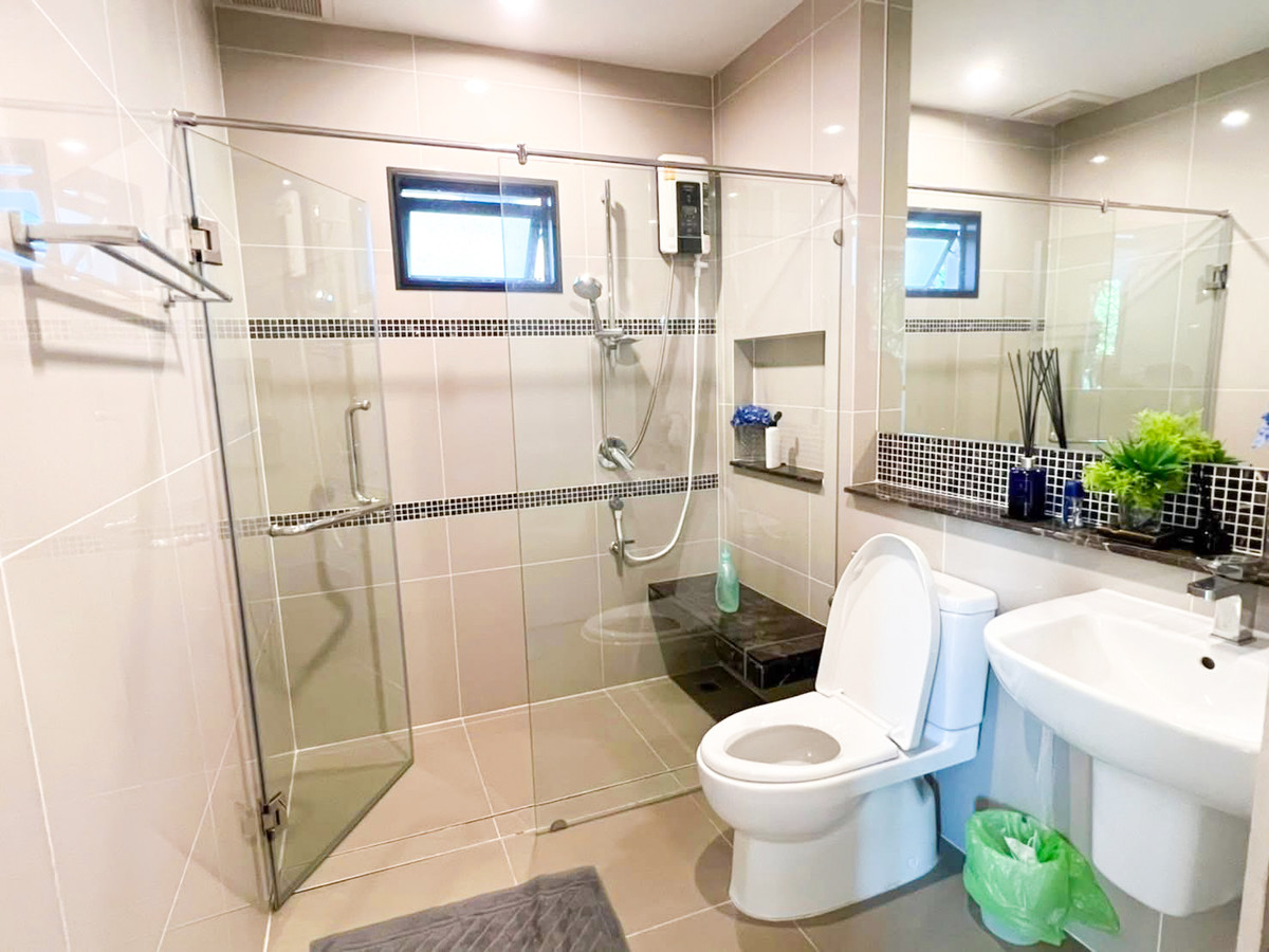 ให้เช่าบ้านพัฒนาการ ศรีนครินทร์ : บุราสิริ พัฒนาการ / 4 ห้องนอน (เช่า), Burasiri Pattanakarn / 4 Bedrooms (FOR RENT) FONT056