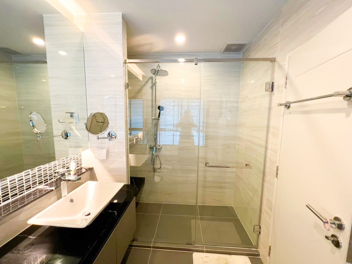 ให้เช่าบ้านพัฒนาการ ศรีนครินทร์ : บุราสิริ พัฒนาการ / 4 ห้องนอน (เช่า), Burasiri Pattanakarn / 4 Bedrooms (FOR RENT) FONT056