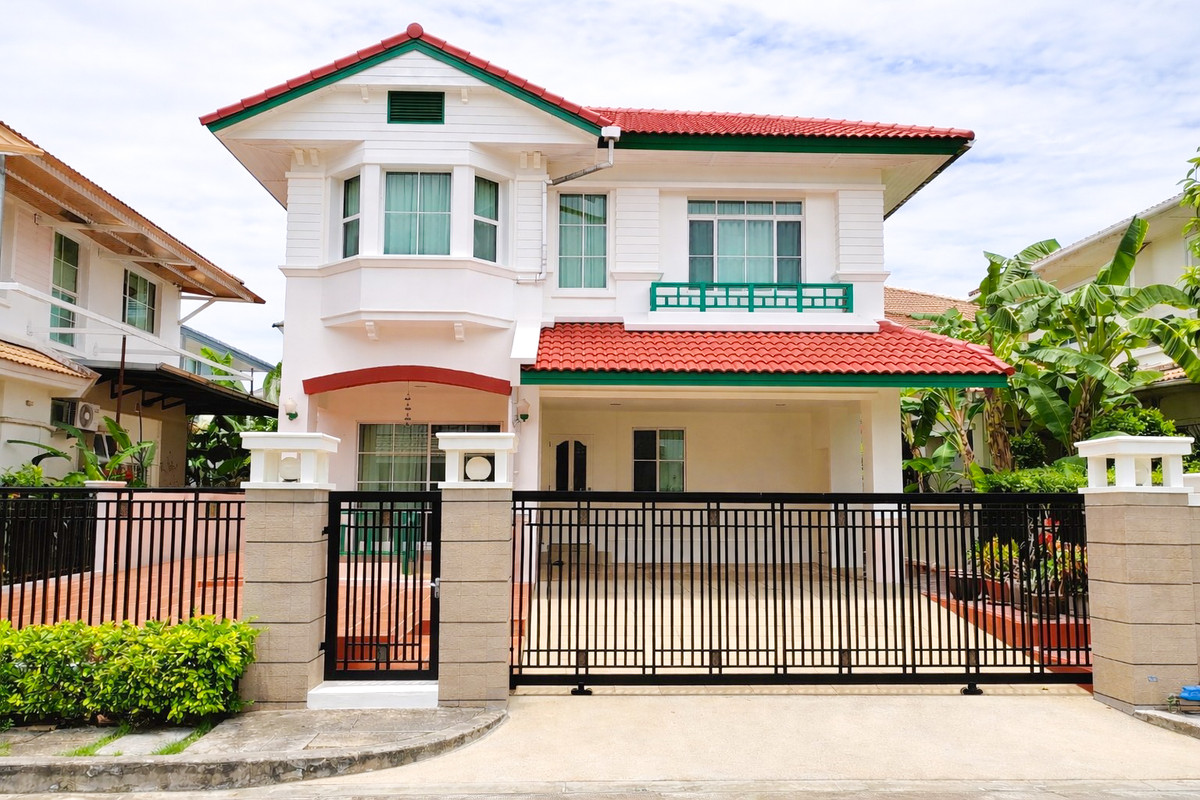 For SaleHousePattanakan, Srinakarin : Nantawan Onnut - Rama 9 / 3 Bedrooms (For Sale), Nantawan Rama 9 - Onnut / 3 Bedrooms (FOR SALE) FONT042