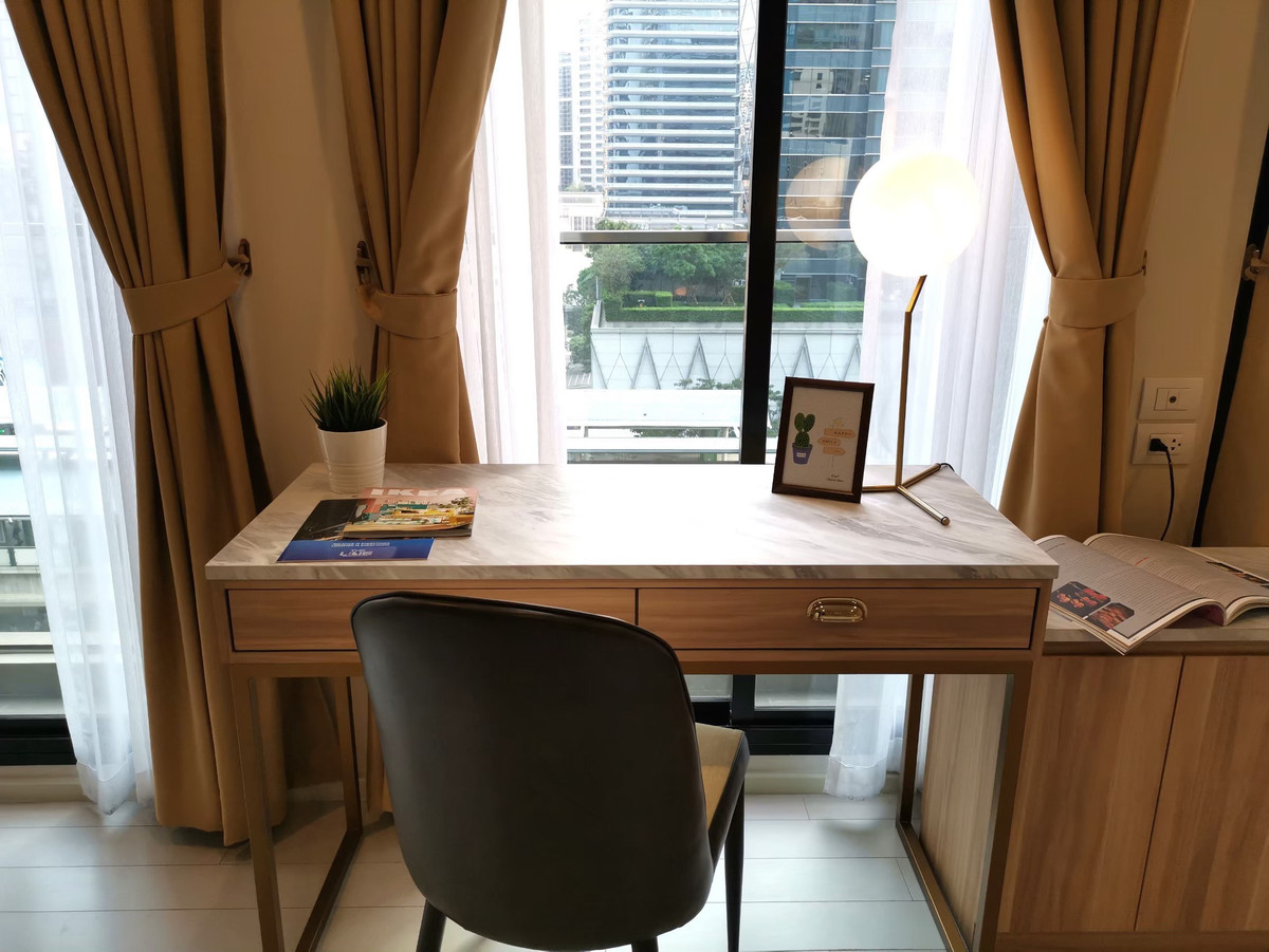 For RentCondoWitthayu, Chidlom, Langsuan, Ploenchit : Condo for rent, Noble Ploenchit, 2 bedrooms, 2 bathrooms (S03-2017)
