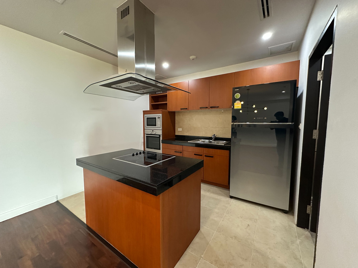 For RentCondoSukhumvit, Asoke, Thonglor : For rent: The Cadogan Private Residence, wide space, very good price, in the heart of the city, convenient to travel.