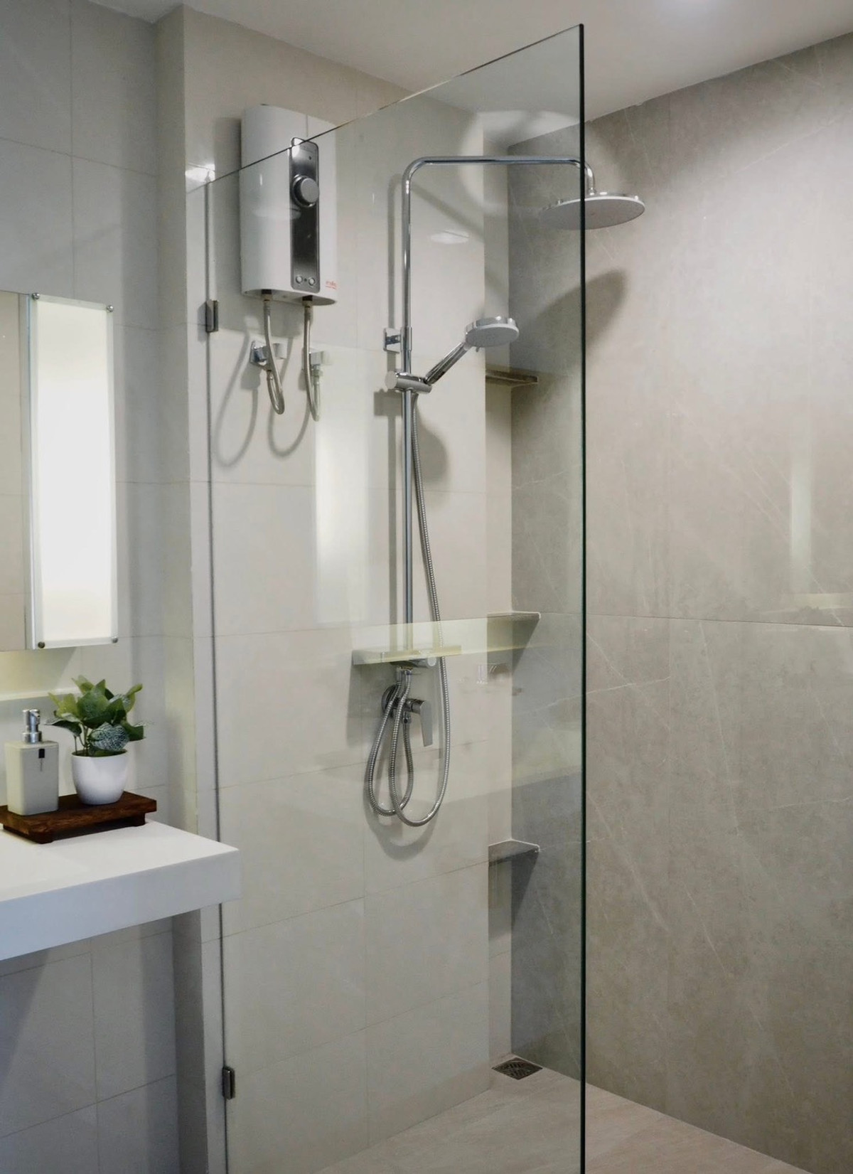 ให้เช่าคอนโดรัชดา ห้วยขวาง : 💥 FOR RENT   :   Rhythm Ratchada  Condo   💥 