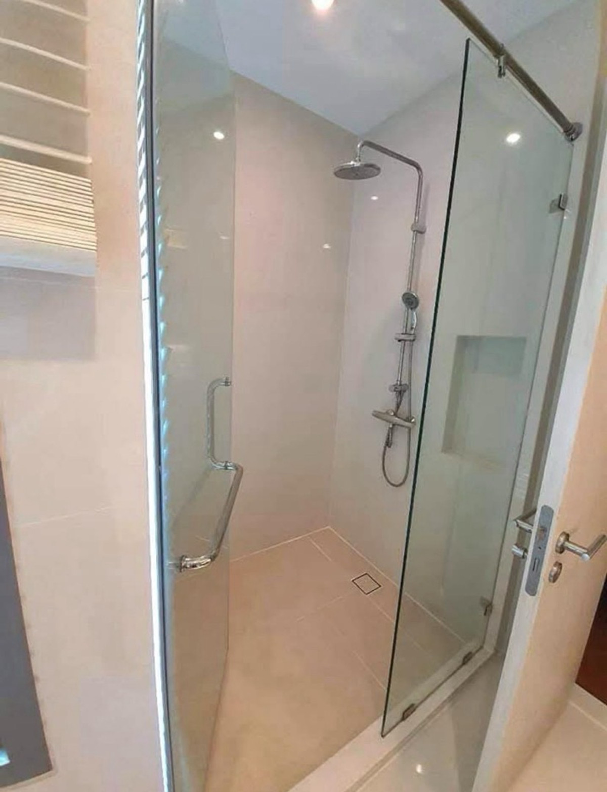 For RentCondoSukhumvit, Asoke, Thonglor : #Z4903💥 090369 🔥Condo for rent Bright Sukhumvit 24 (old code Z334)